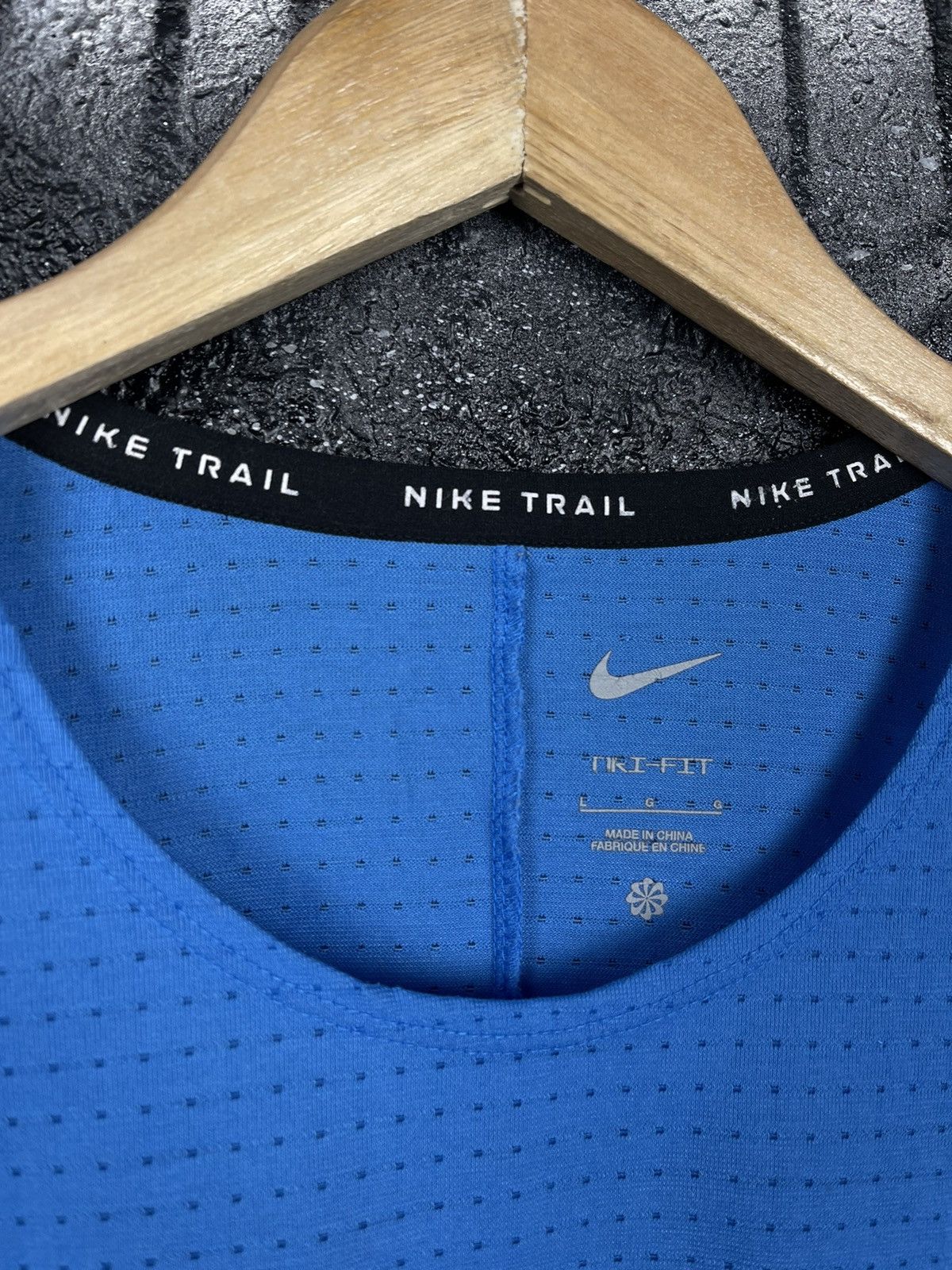 Nike Nike Dri-Fit Solar Chase Trail T-Shirt Men’s Size Large Size US L / EU 52-54 / 3 - 10 Thumbnail