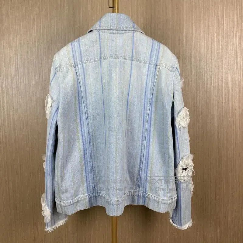 Chanel Chanel Light Blue Cotton Women's Cardigan . Size M / US 6-8 / IT 42-44 - 2 Thumbnail
