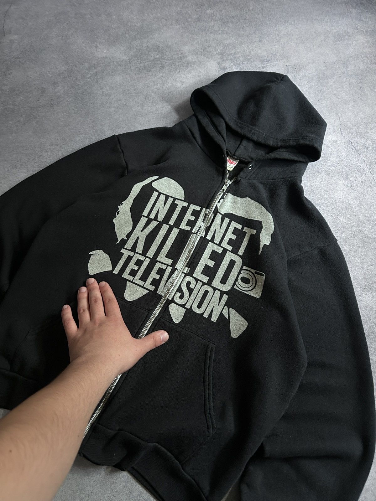 Vintage Internet Killed television big logo y2k zip-hoodies Size US M / EU 48-50 / 2 - 3 Thumbnail