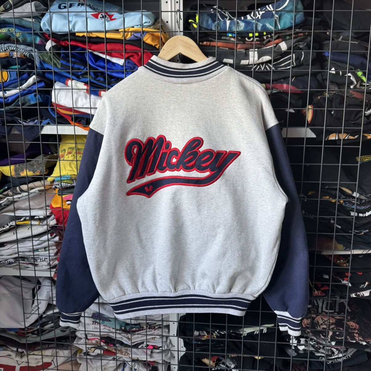 Disney Vintage 90s Mickey Mouse Co. Disney Bomber Size US XL / EU 56 / 4 - 1 Thumbnail
