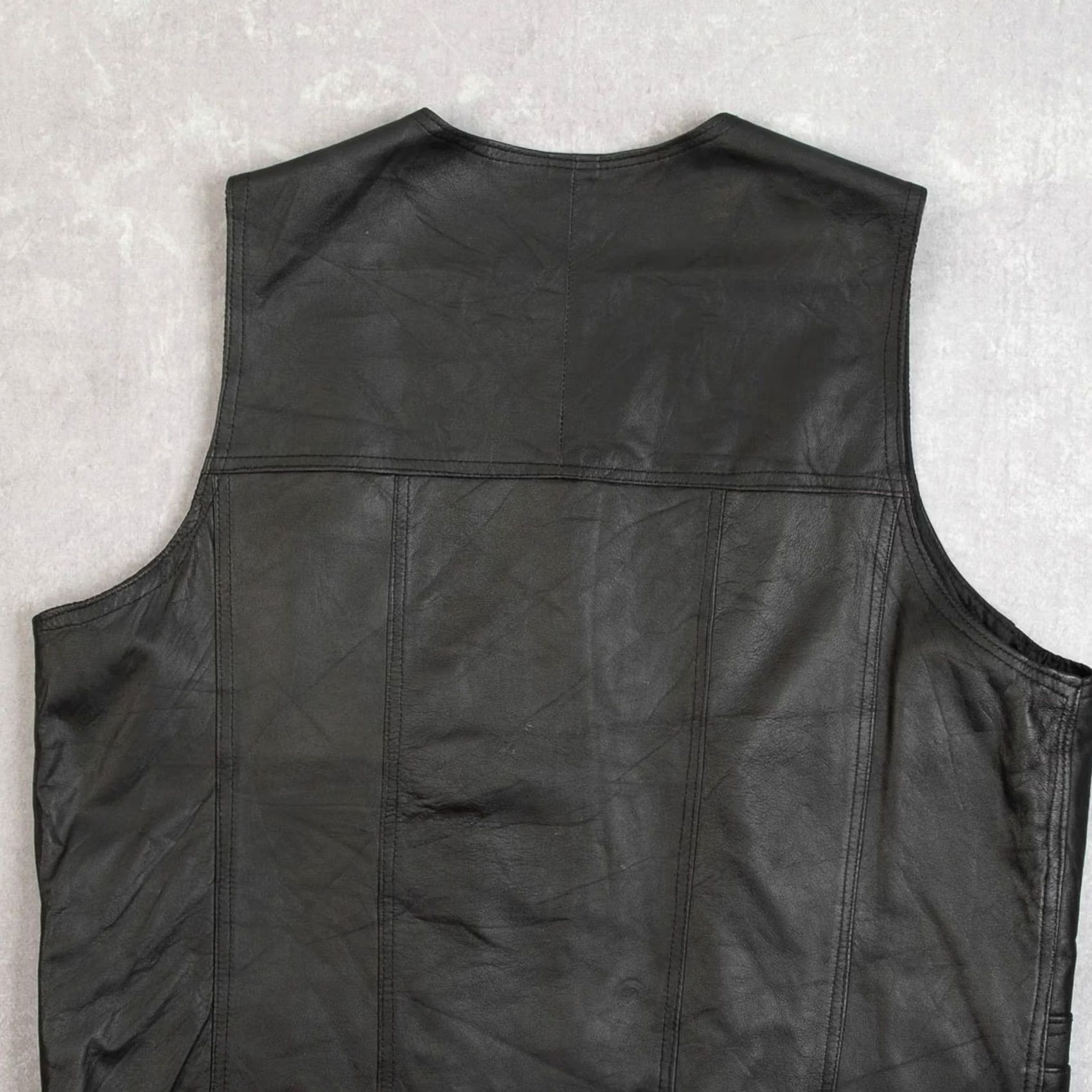 X-LARGE Vintage Men’s 1990s Unbranded Leather Vest Jacket X-Large Black Size US XL / EU 56 / 4 - 4 Thumbnail