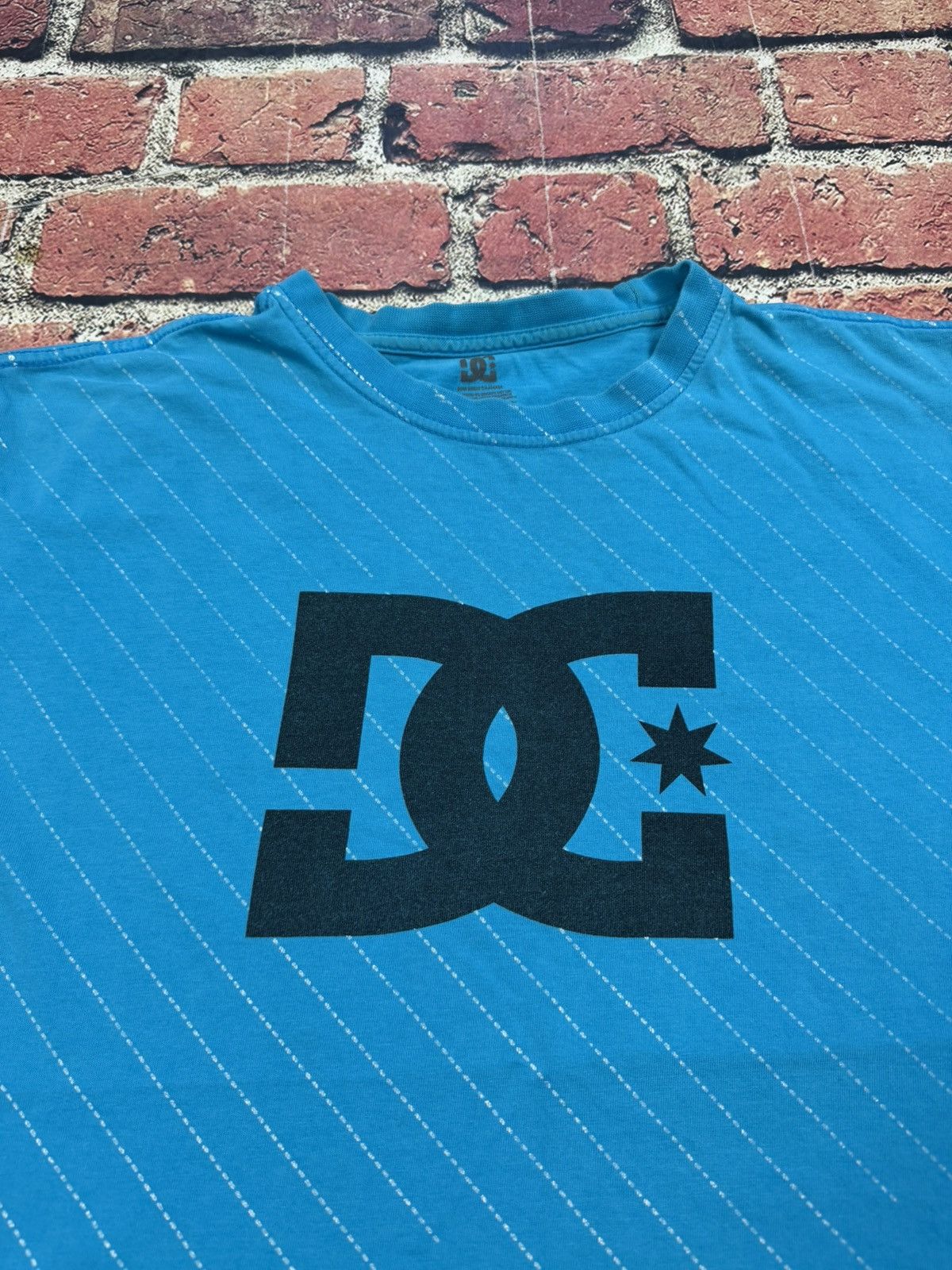 DC DC Shoes Skateboarding Logo Graphic Cyber Grunge T-Shirt Size US L / EU 52-54 / 3 - 2 Thumbnail