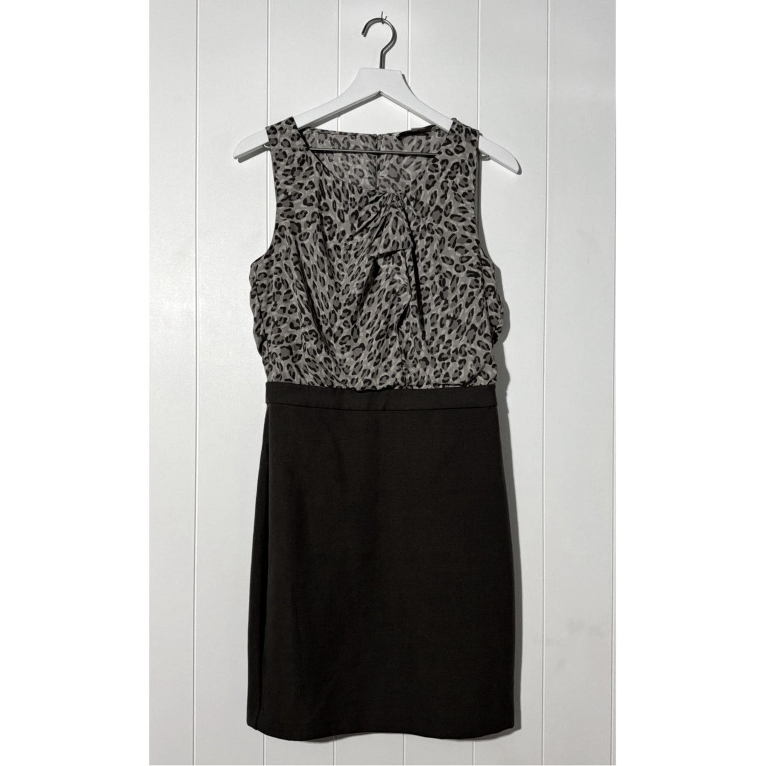 Loft LOFT Dress Leopard Print Knee Length Sleeveless Size 4 Size S / US 4 / IT 40 - 1 Thumbnail