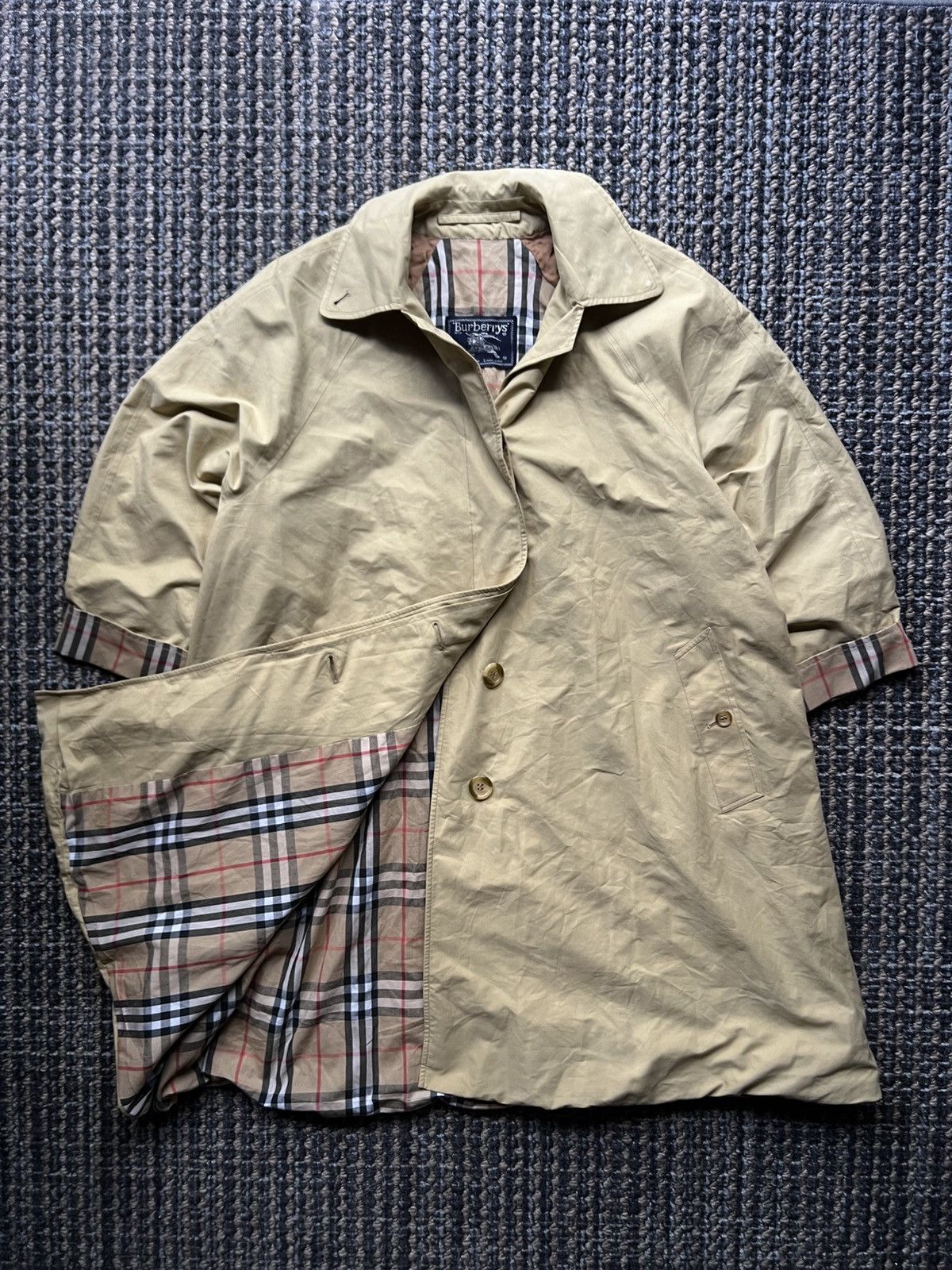 Burberry BURBERRY TRENCH COAT NOVA CHECK RARE VINTAGE Size US L / EU 52-54 / 3 - 1 Thumbnail