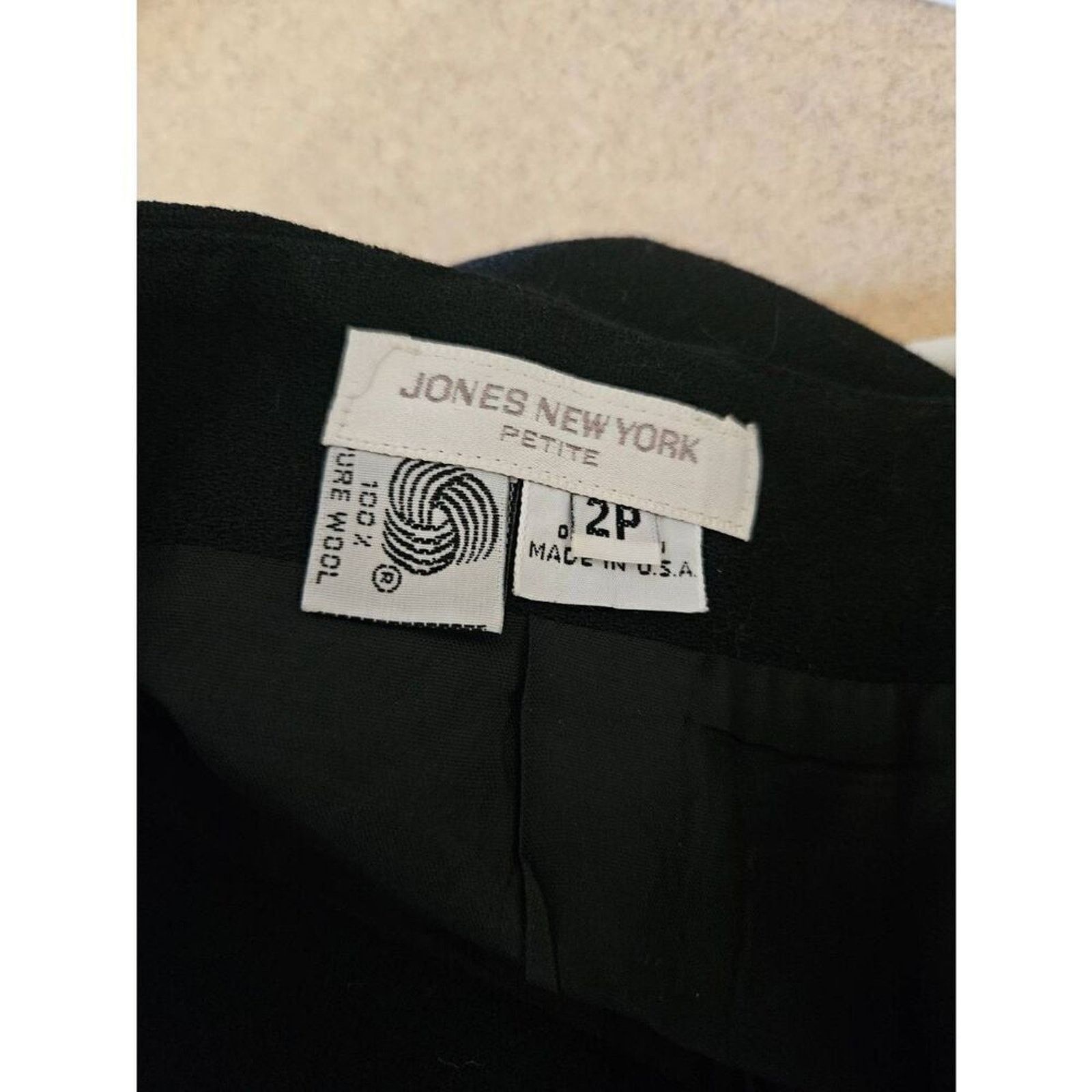 Jones New York Jones New York 2P wool skirt Size 24" / US 00 / IT 34 - 8 Thumbnail