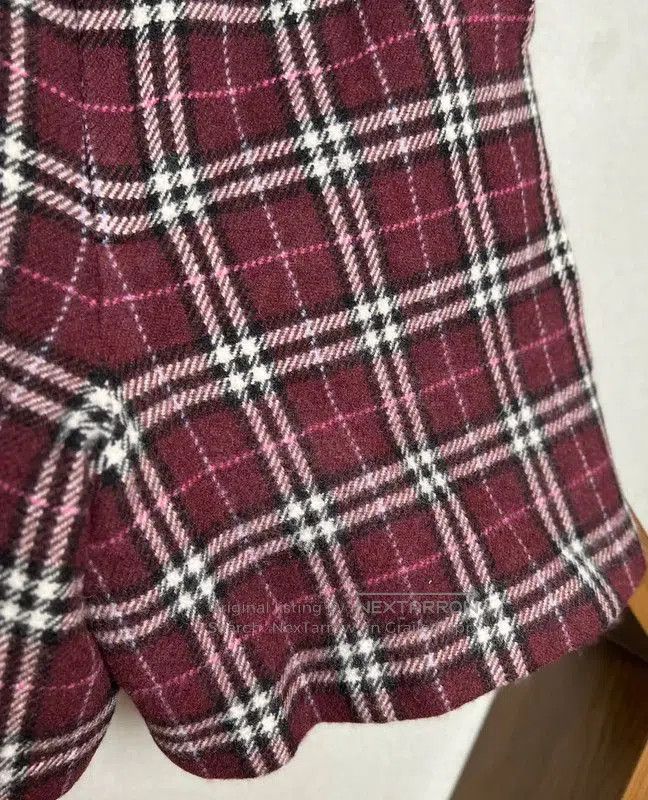 Burberry Burberry Color. Size 28" / US 6 / IT 42 - 4 Thumbnail