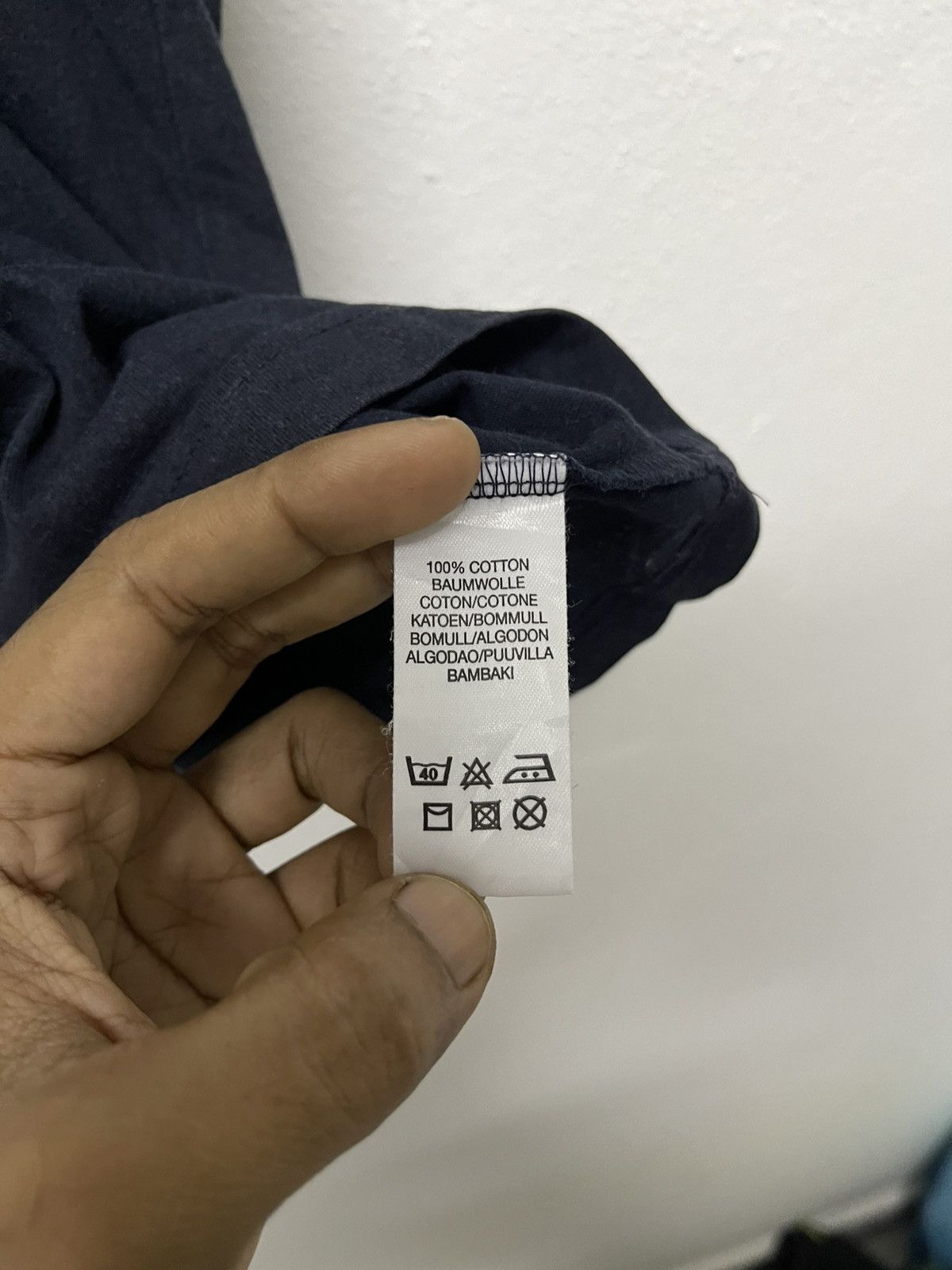 Burberry 90s BURBERRY LONDON POLKA MONOGRAM TSHIRT Size US S / EU 44-46 / 1 - 11 Thumbnail
