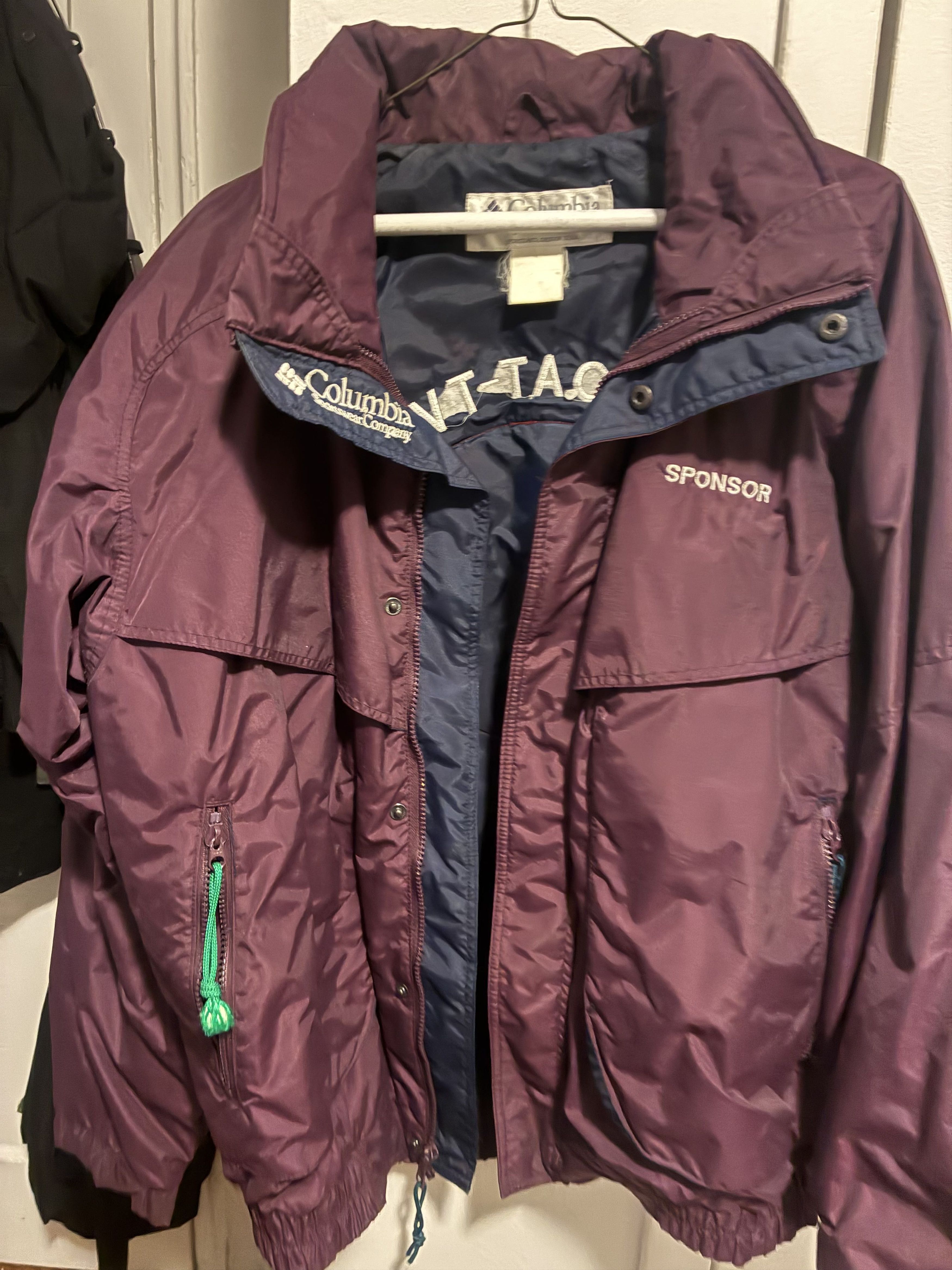 Columbia Vintage Maroon Columbia Windbreaker with cool Logo Size US M / EU 48-50 / 2 - 2 Thumbnail