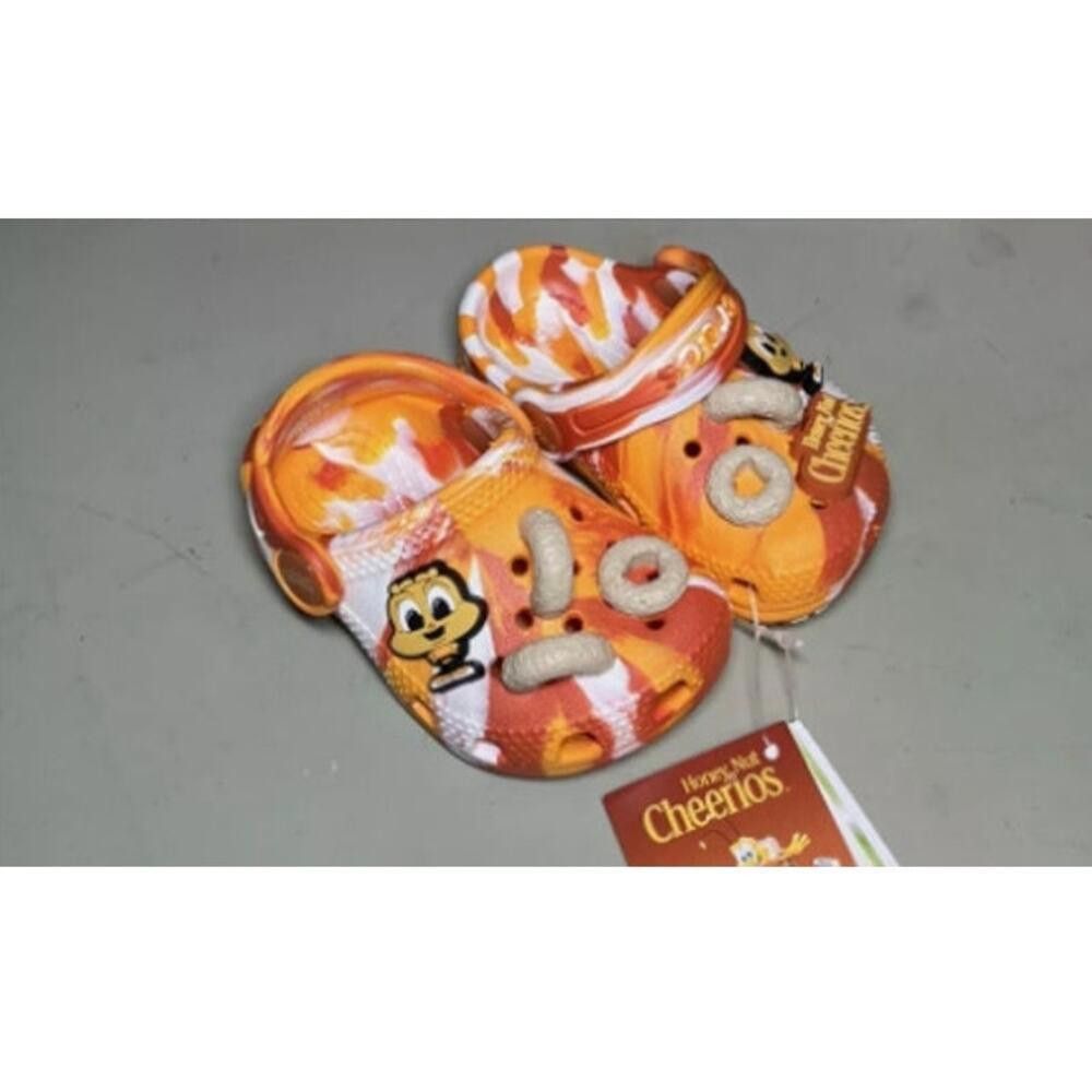 Crocs Crocs Honey Nut Cheerios Clogs SZ 5C New + Novelty Socks Size US 5 / EU 37 - 1 Thumbnail