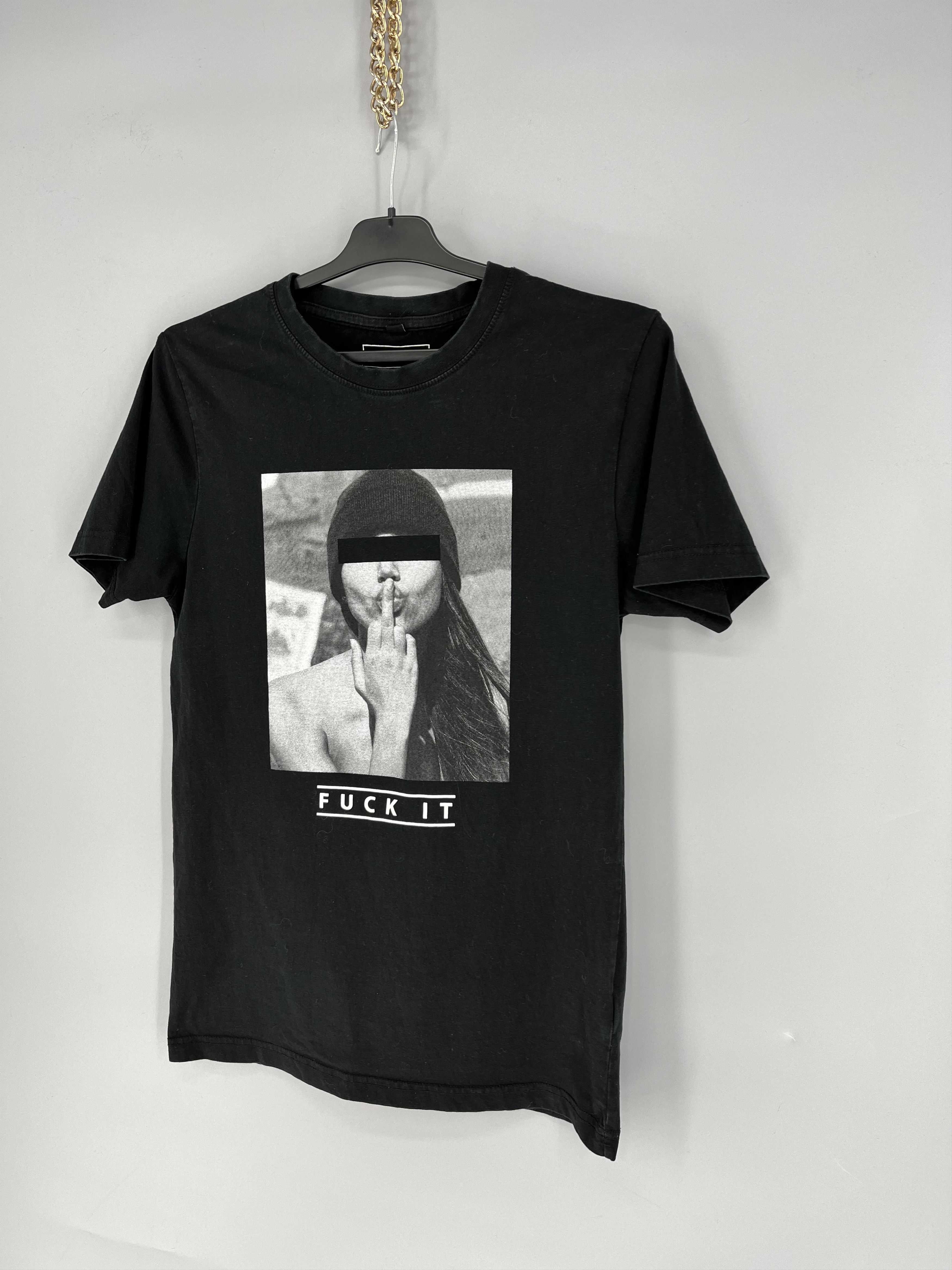 Other Vintage Playboy Y2K ADULT “Sexy Girl Fuck It “ Graphic Tee Size US S / EU 44-46 / 1 - 3 Thumbnail