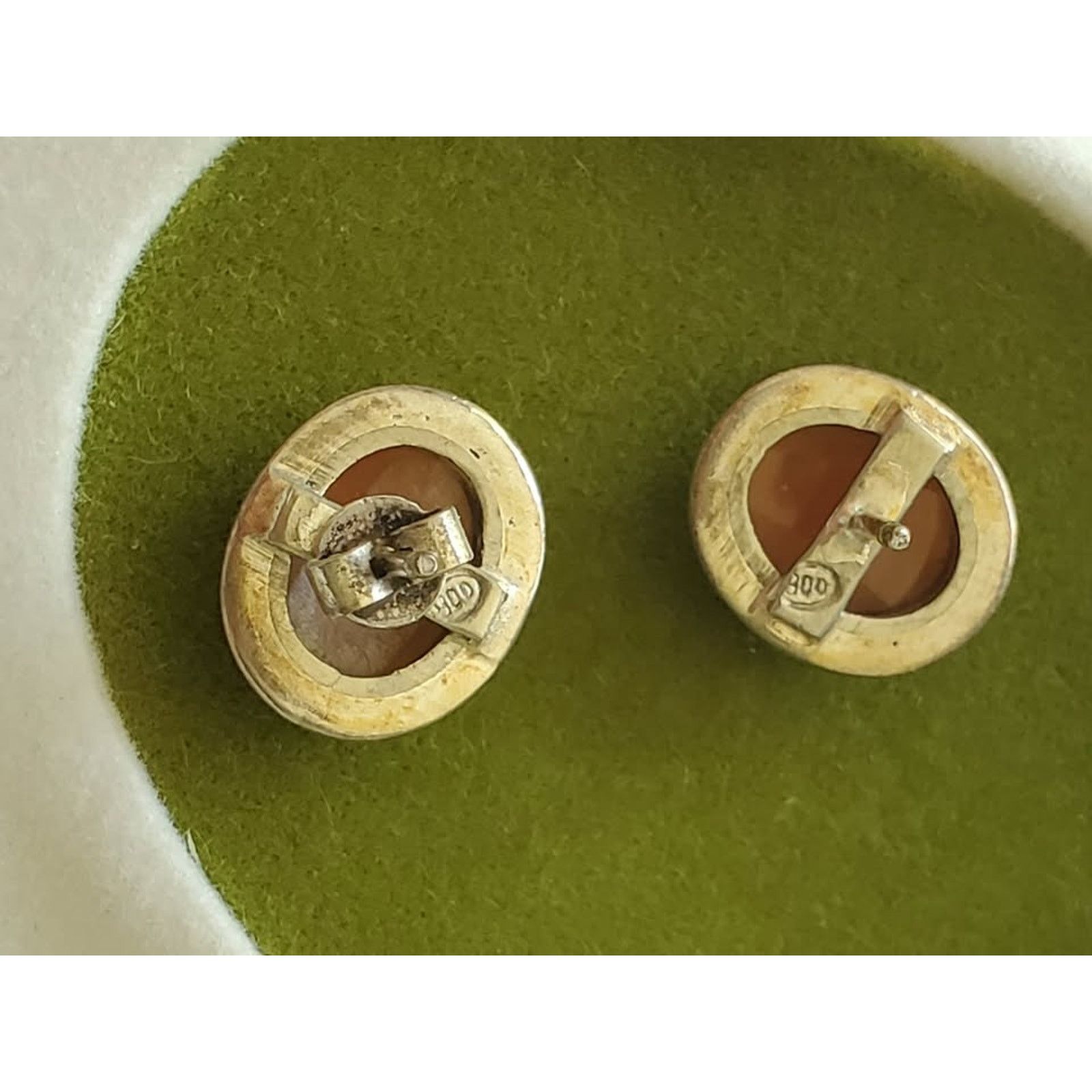 Other Vintage Carved Shell Cameo 800 Silver Pendant and Earrings Size ONE SIZE - 6 Thumbnail