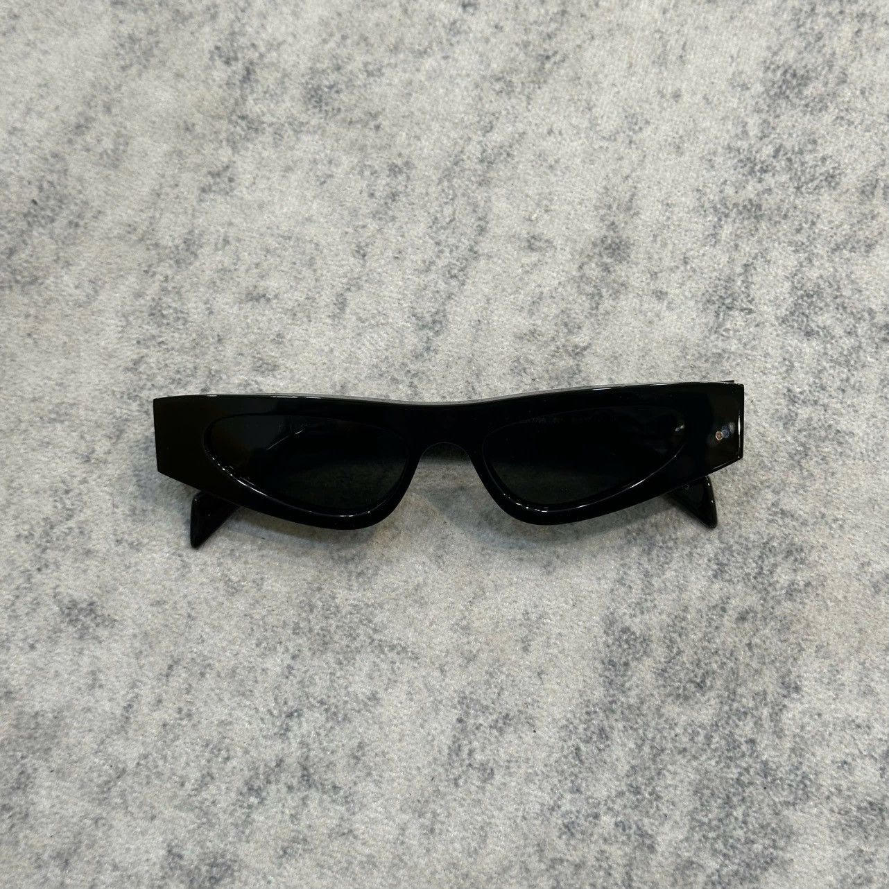 Gucci GUCCI GG1779S 001 Size ONE SIZE - 5 Thumbnail