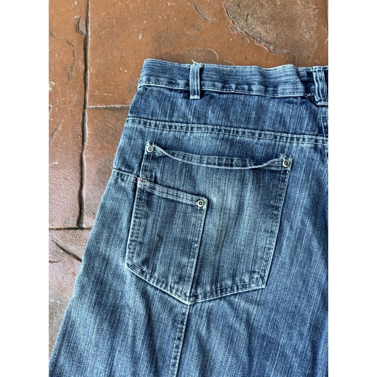 Highland 2000 VINTAGE Highland Baggy Jean Shorts Size 38 Men Denim Hip Hop Grunge 90s Y2K Skater Shorts Size US 38 / EU 54 - 6 Thumbnail