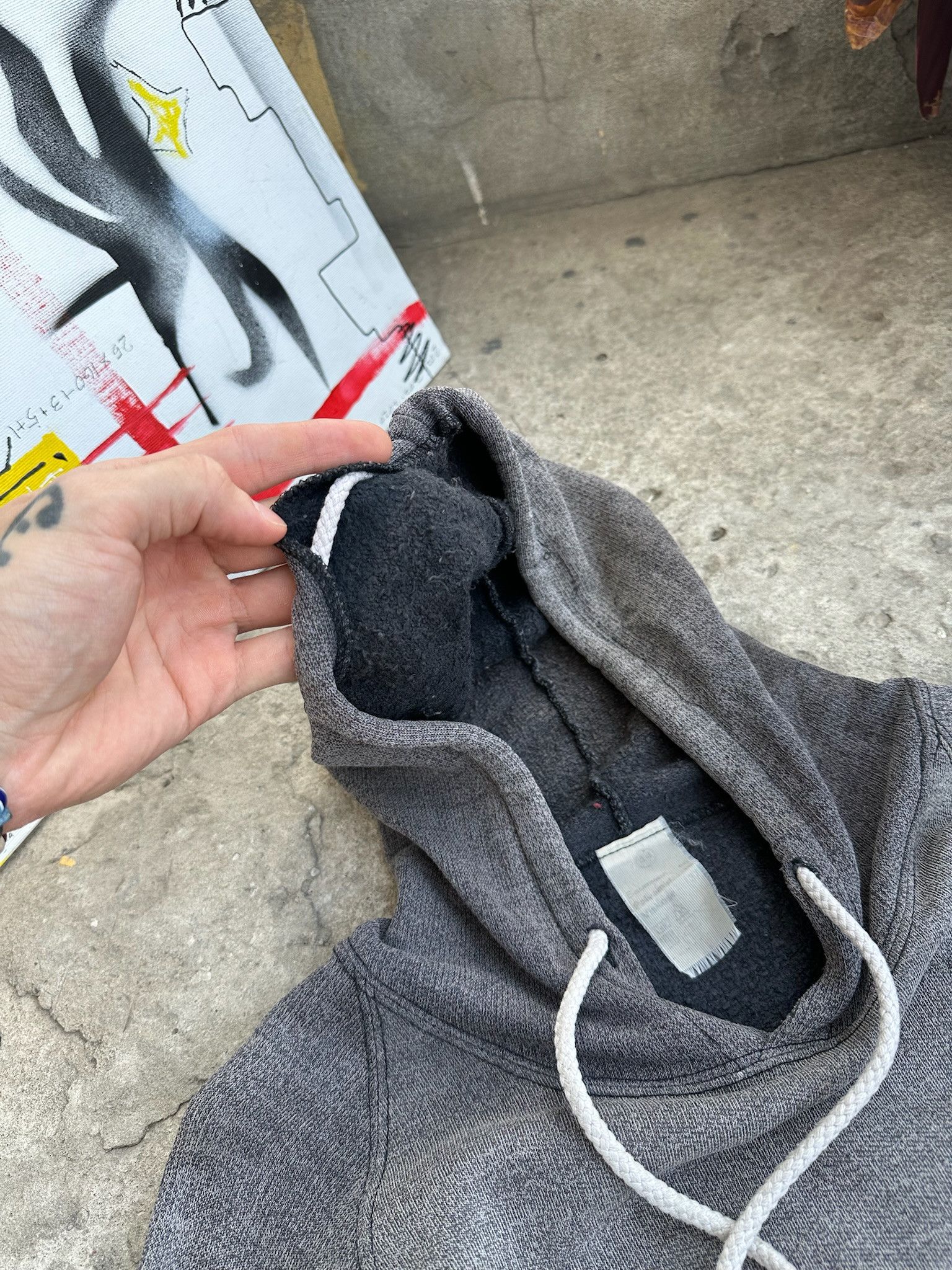 Other Perfect Faded distressed hoodie Han cuff 90s vintage Size US L / EU 52-54 / 3 - 11 Thumbnail