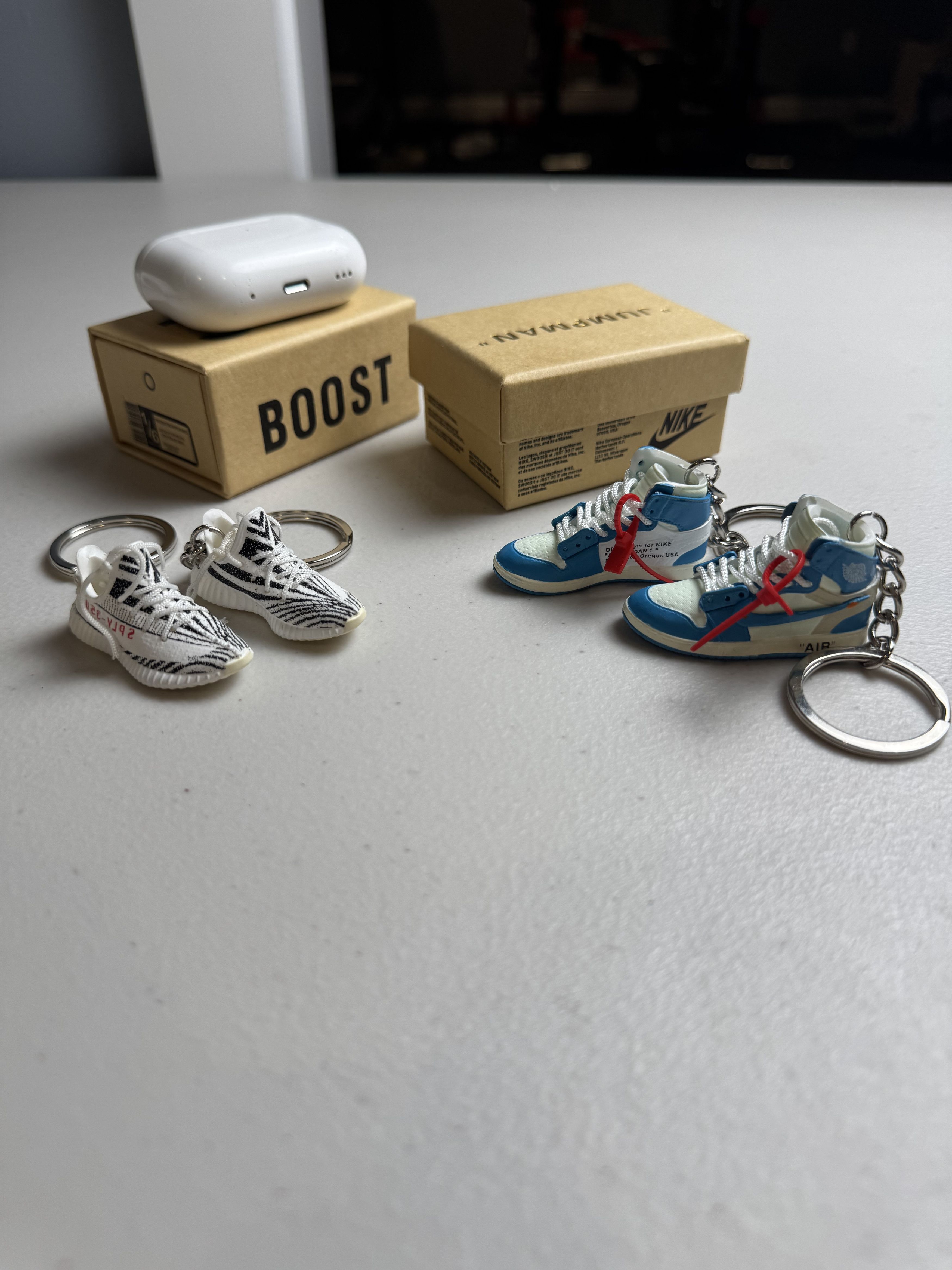 Other Custom Shoe Keychains Off-White X Nike + YEEZY Size ONE SIZE - 1 Thumbnail