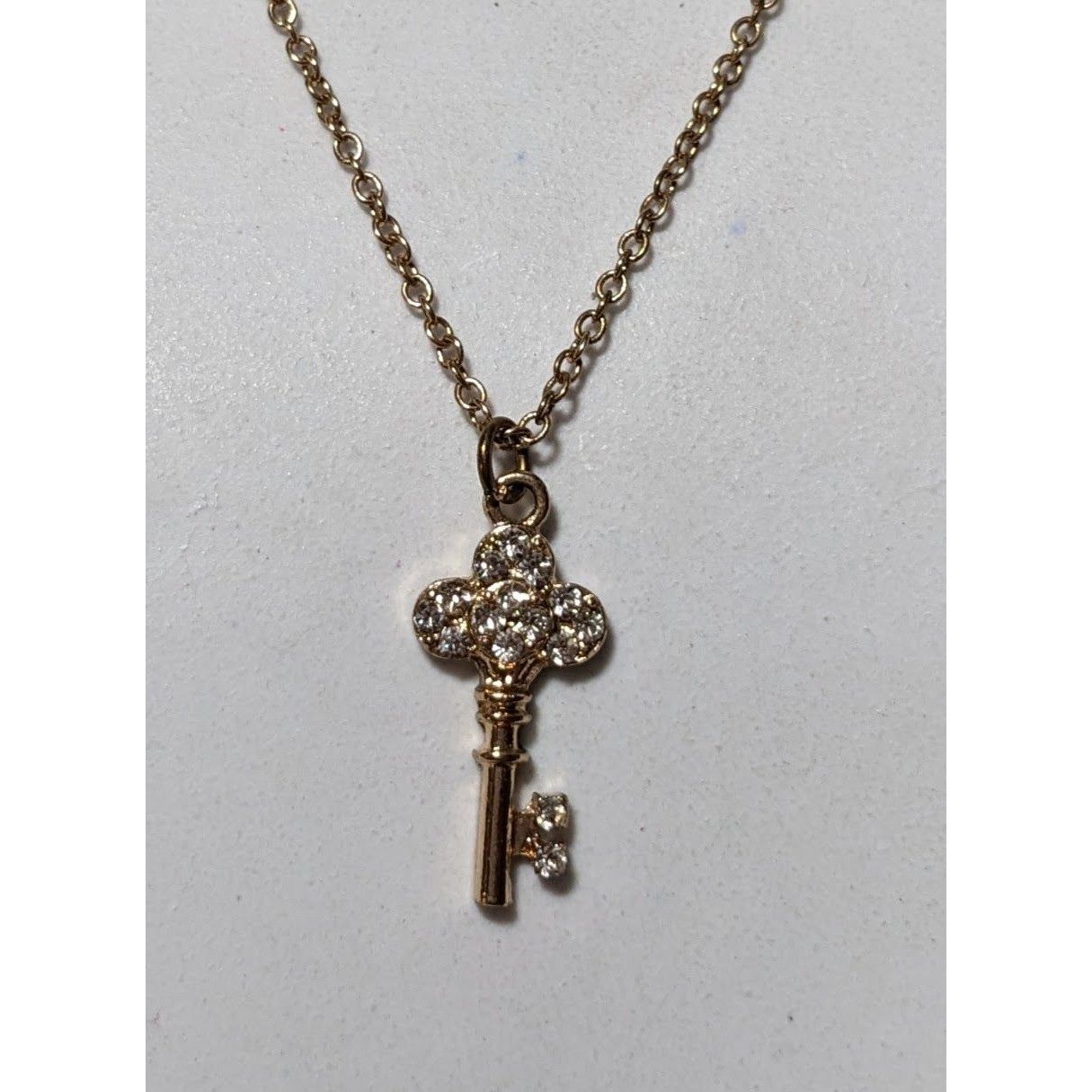Other Minimalist Glam Gold Rhinestone Key Necklace Size ONE SIZE - 6 Thumbnail