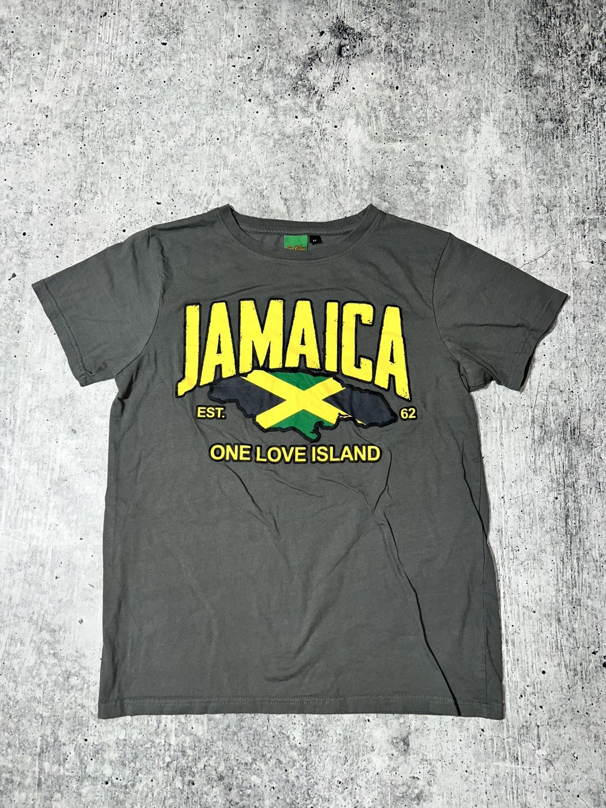 Vintage Vintage Y2K Jamaica Graphic Tee Size US M / EU 48-50 / 2 - 1 Thumbnail
