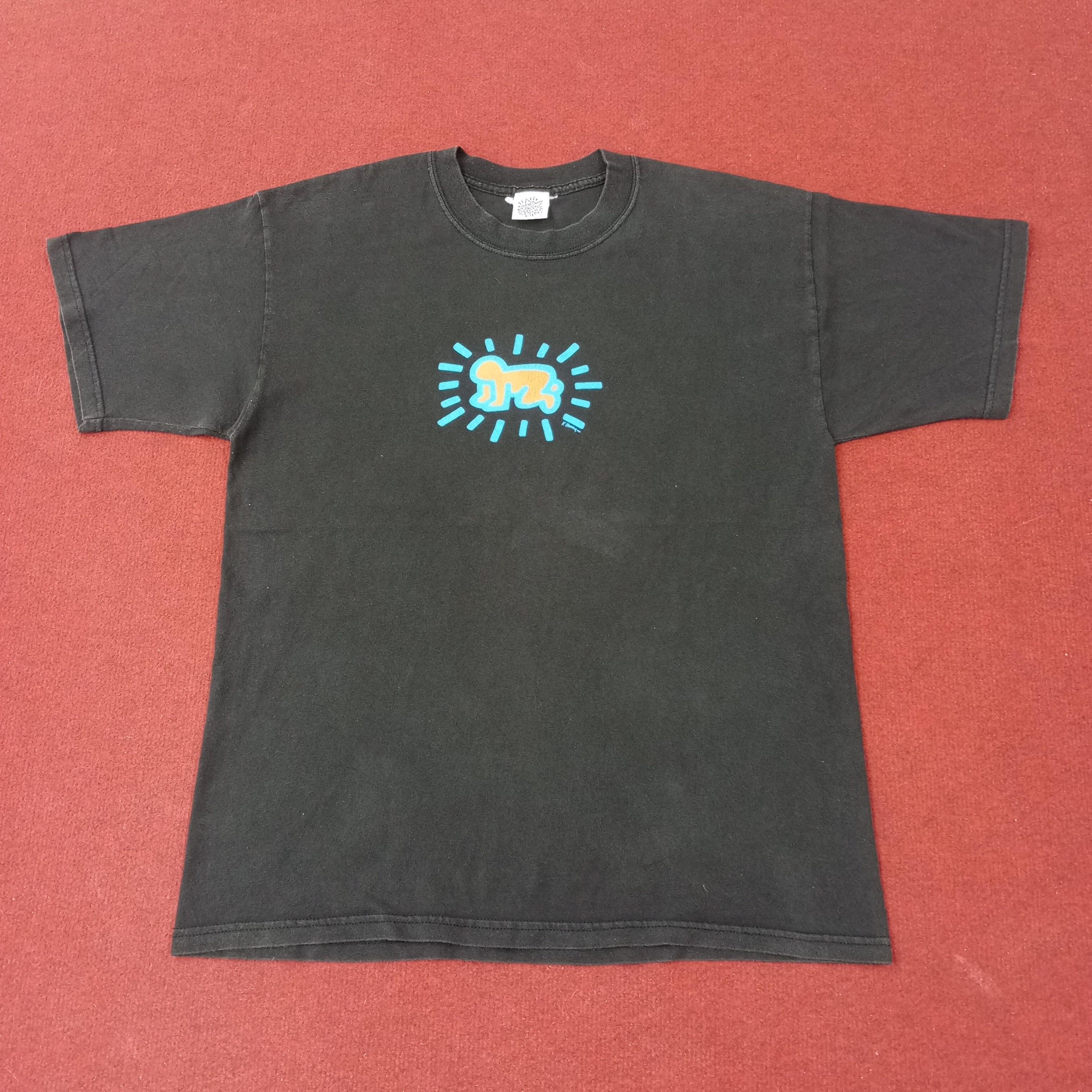 Keith Haring Keith Haring Pop Shop Vintage Tshirt c223n25 Size US L / EU 52-54 / 3 - 1 Thumbnail
