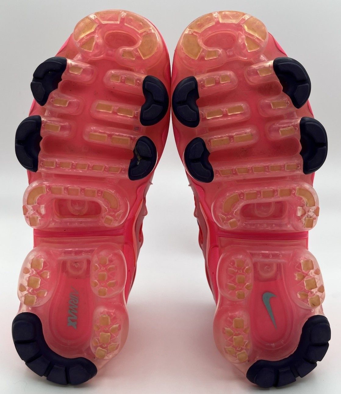 Nike Nike Air Vapor Max Plus Bright Crimson Pink Women Size 7.5 Size US 7.5 / IT 37.5 - 9 Thumbnail