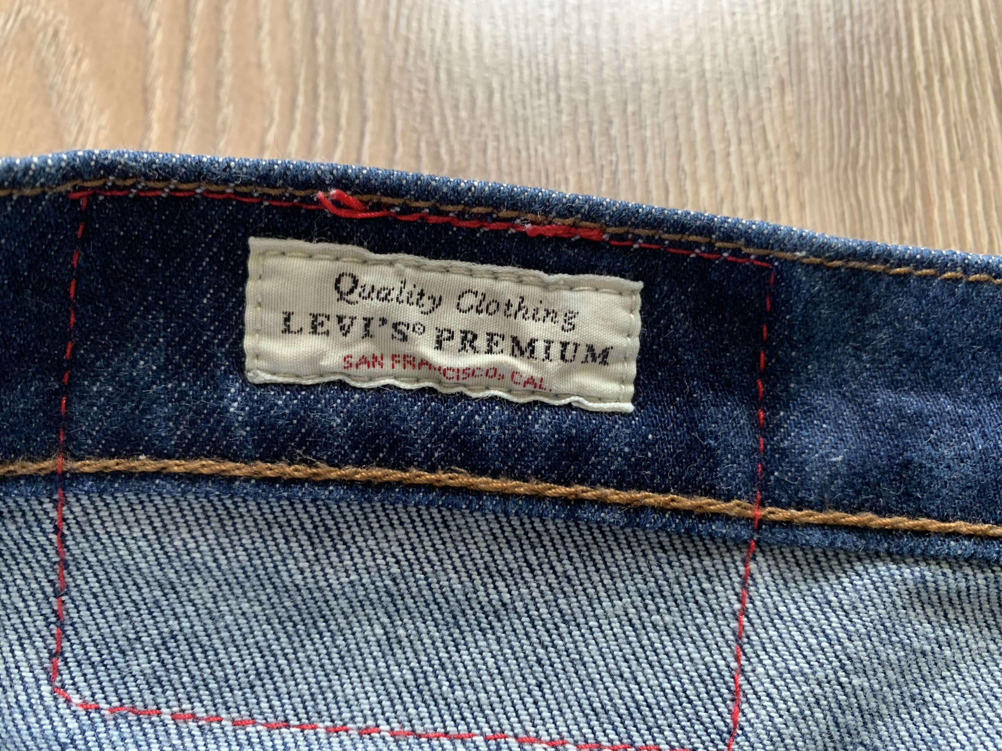 Levi's × Levi's Vintage Clothing Levi's Premium LEJ 502 Dark Wash Button Fly Jeans Size US 29 - 8 Thumbnail