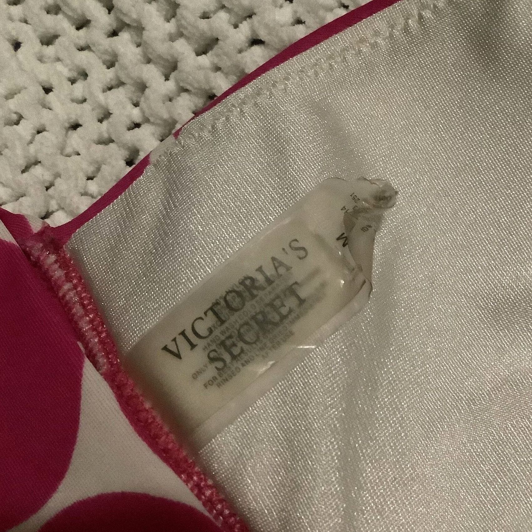 Victoria's Secret Victoria’s Secret Women's Pink polka dot bikini top M Size M / US 6-8 / IT 42-44 - 4 Thumbnail
