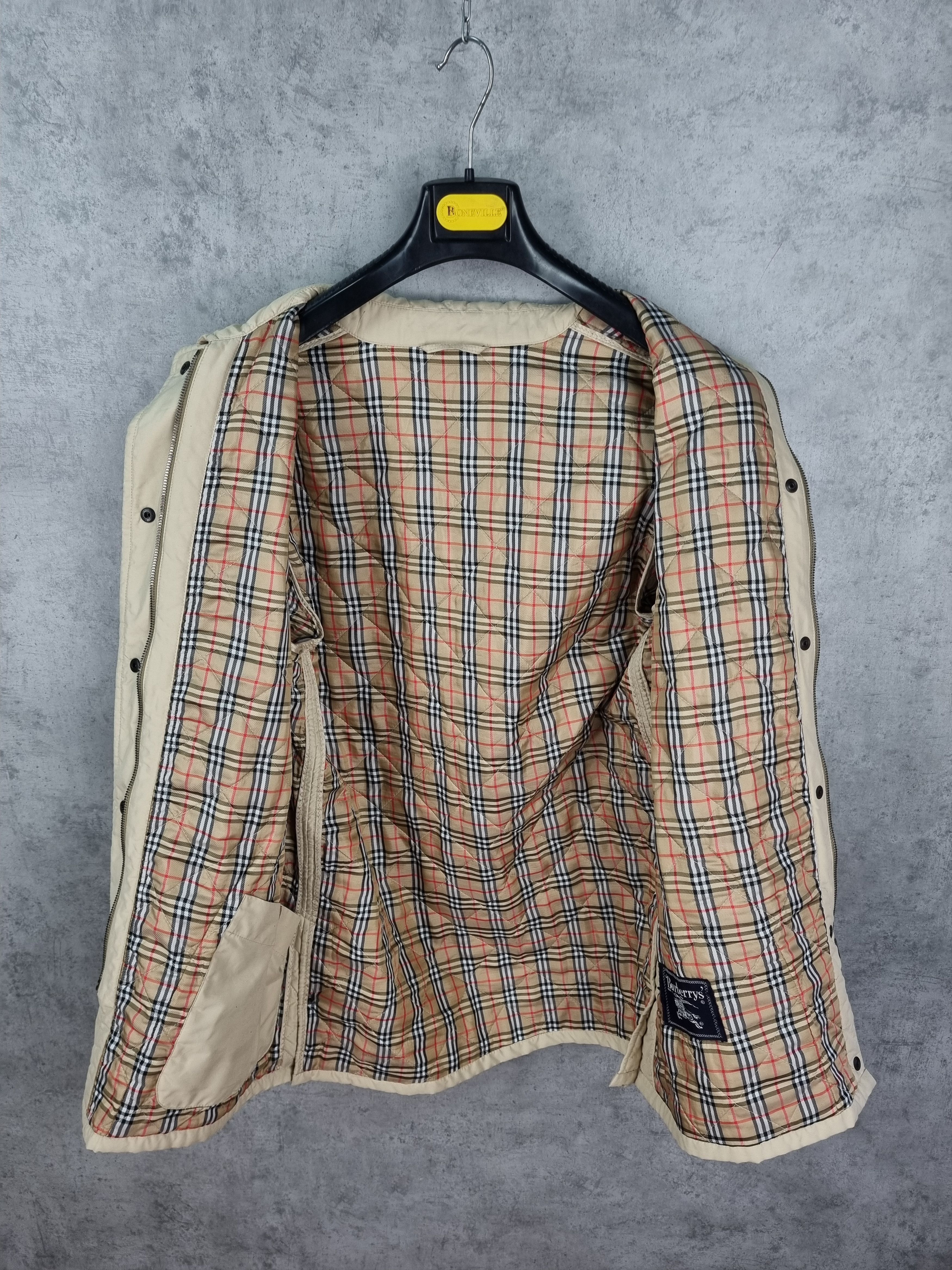Burberry × Burberry Prorsum × Vintage Iconic 90s Burberrys Quilted Novacheck Light Jacket Size US XL / EU 56 / 4 - 3 Thumbnail