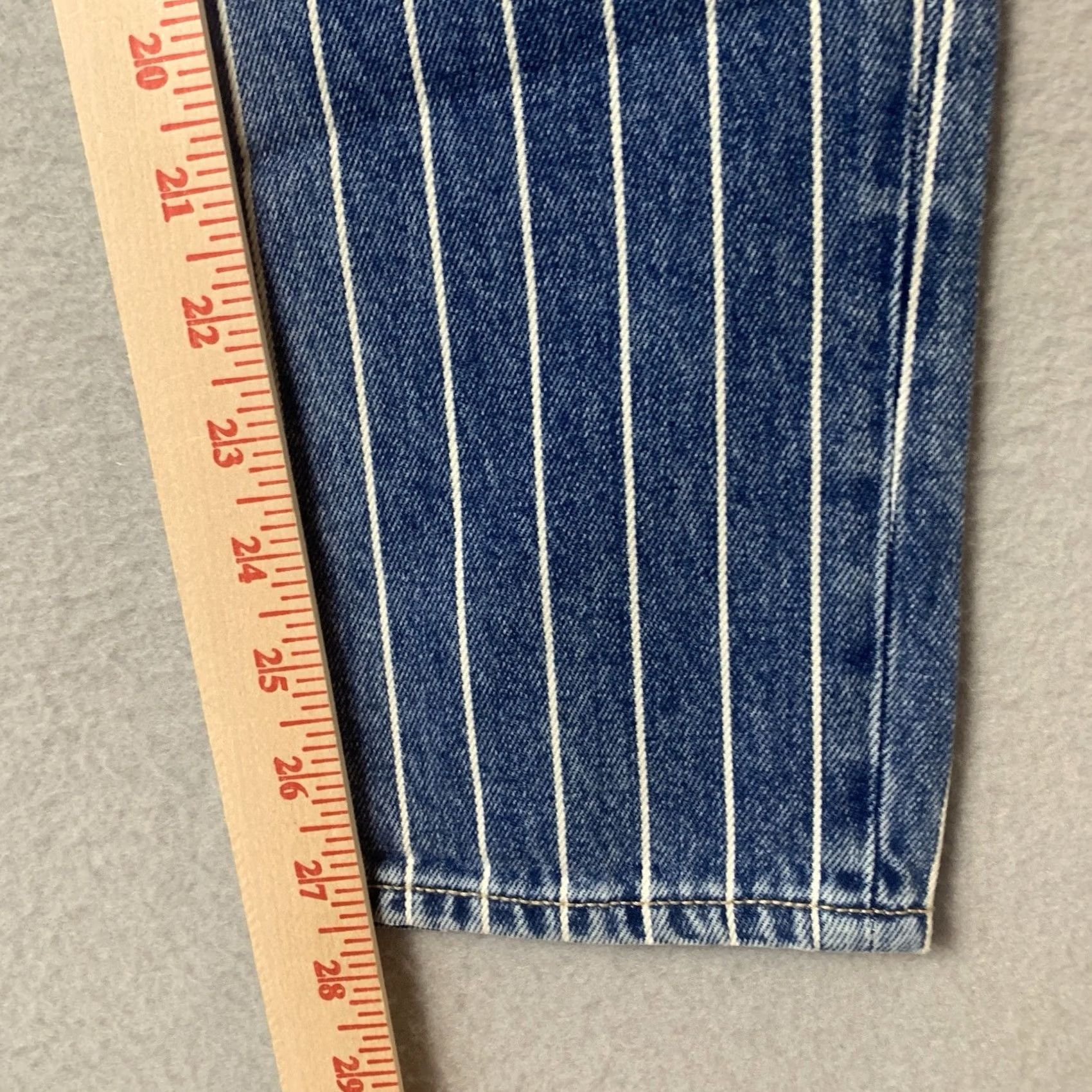 American Eagle Outfitters American Eagle Outfitters Jeans Womens 4 Blue Mom Striped Cotton Size 27" / US 4 / IT 40 - 6 Thumbnail