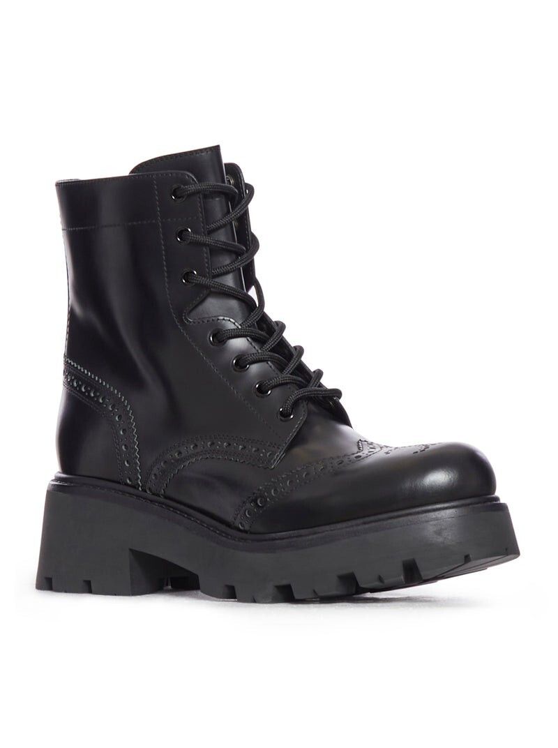 CELINE Triomphe Rangers Black Polished Lthr N&A