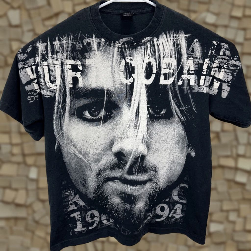 Vintage VINTAGE Kurt Cobain Nirvana Rock Eagle AOP T-Shirt Adult Large Black 90s Grunge Mens Size US L / EU 52-54 / 3 - 1 Thumbnail