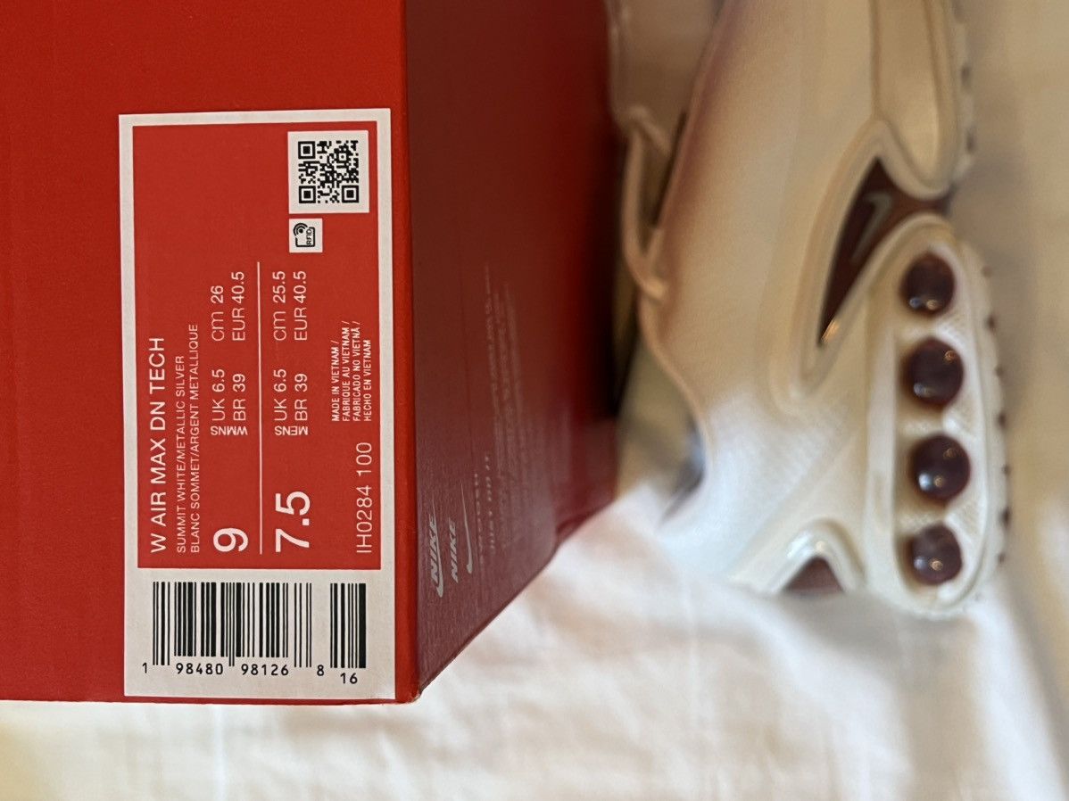 Nike Nike air max white DNs Size US 7.5 / EU 40-41 - 9 Thumbnail