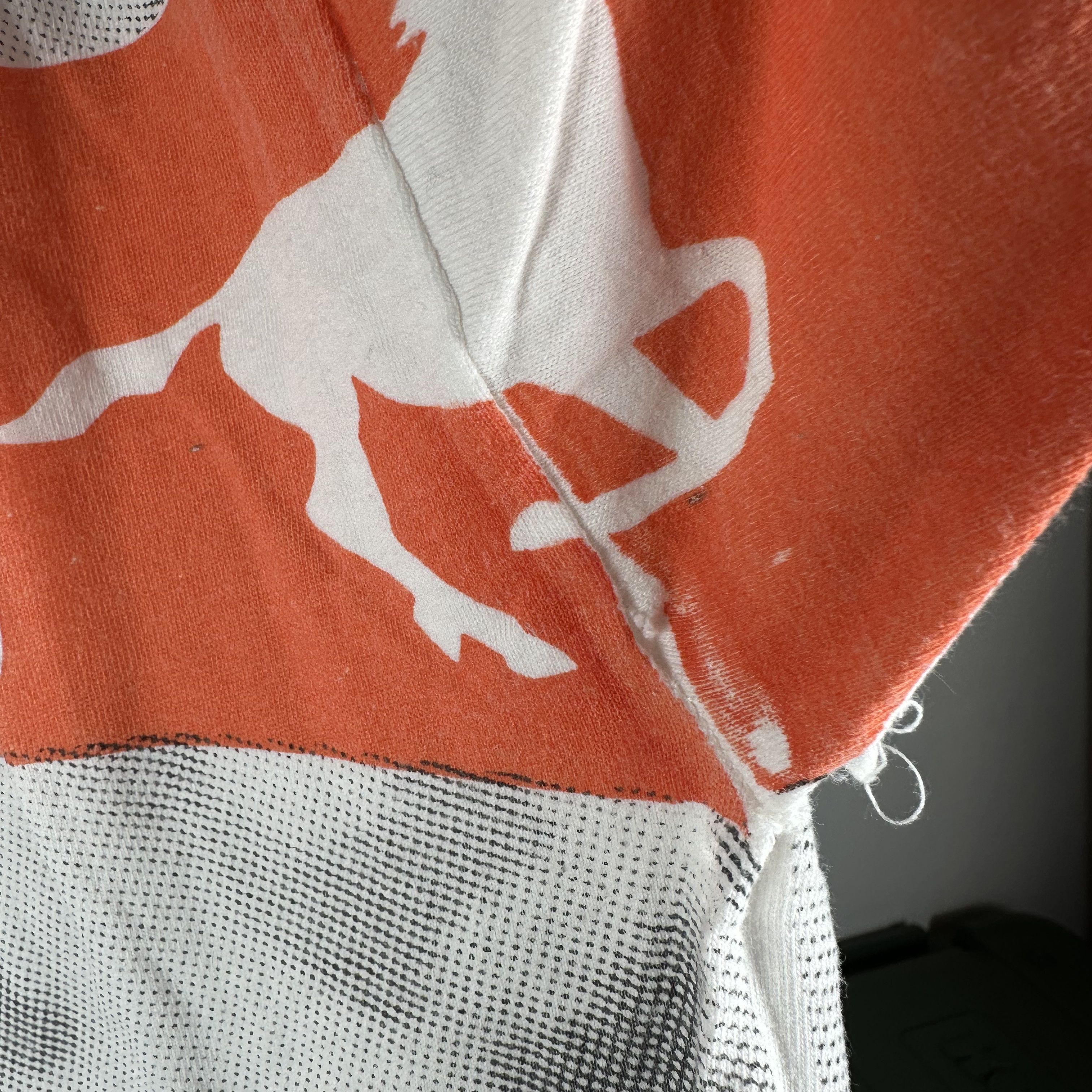 Vintage Vintage 90s Denver Broncos NFL Football All Over Print Tee Size US XL / EU 56 / 4 - 6 Thumbnail