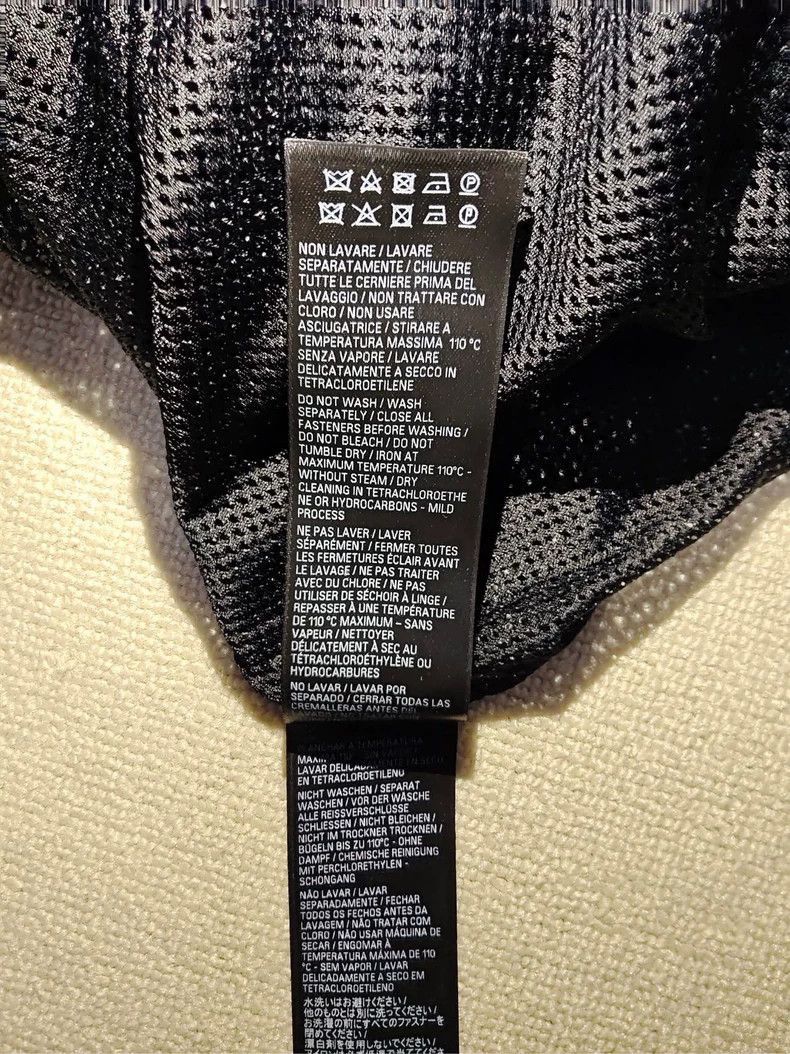 Balenciaga Balenciaga 23fw black grey color blocked 3B sports series t Size US S / EU 44-46 / 1 - 6 Thumbnail