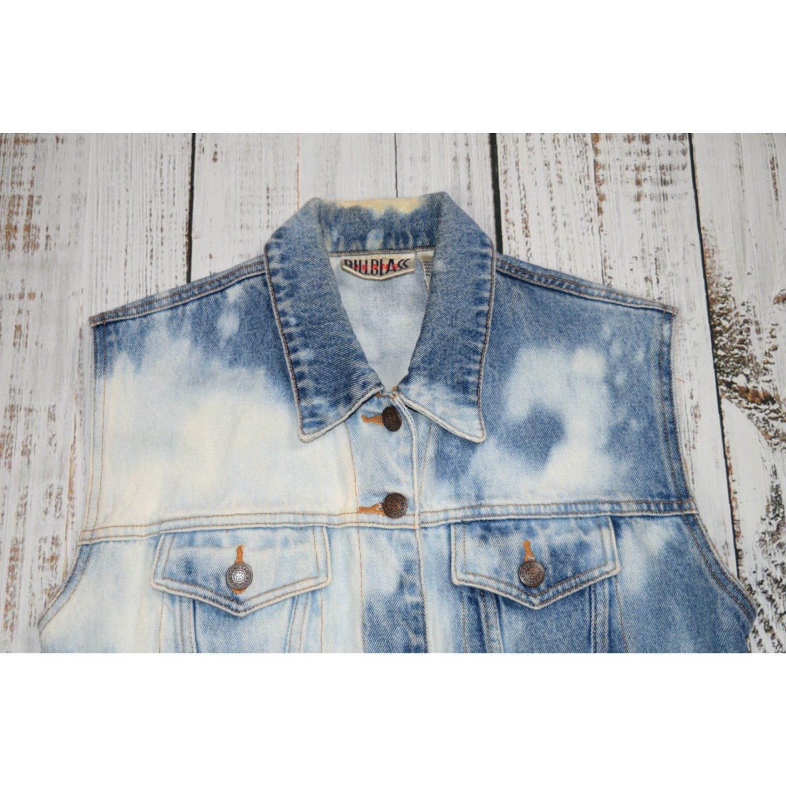 Bill Blass VINTAGE Bill Blass Denim Trucker Vest Adult Women's Small Blue 1990s Grunge Western Button Up Womens Size S / US 4 / IT 40 - 2 Thumbnail