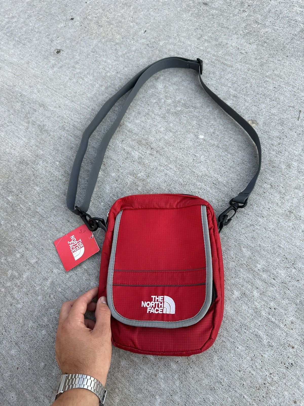 The North Face × Vintage Vintage North Face Side Body Bag Fanny Pack 90s 2000 00s Y2K Size ONE SIZE - 2 Thumbnail