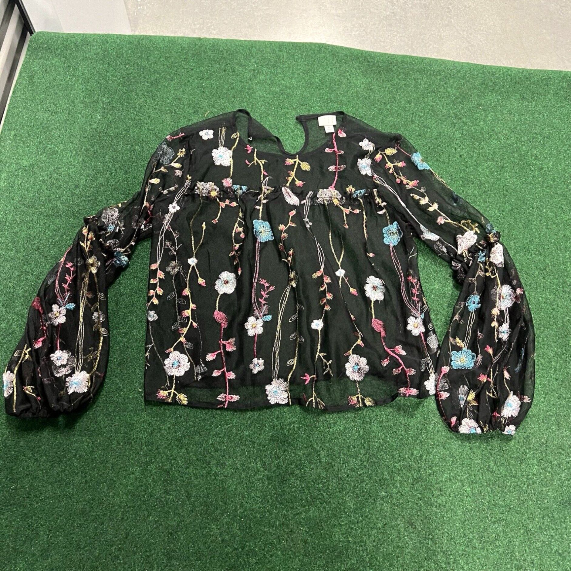 Vintage A New Day Womens Short Sleeve Lace T-Shirt Tee Black Long Sleeve Size M / US 6-8 / IT 42-44 - 1 Thumbnail