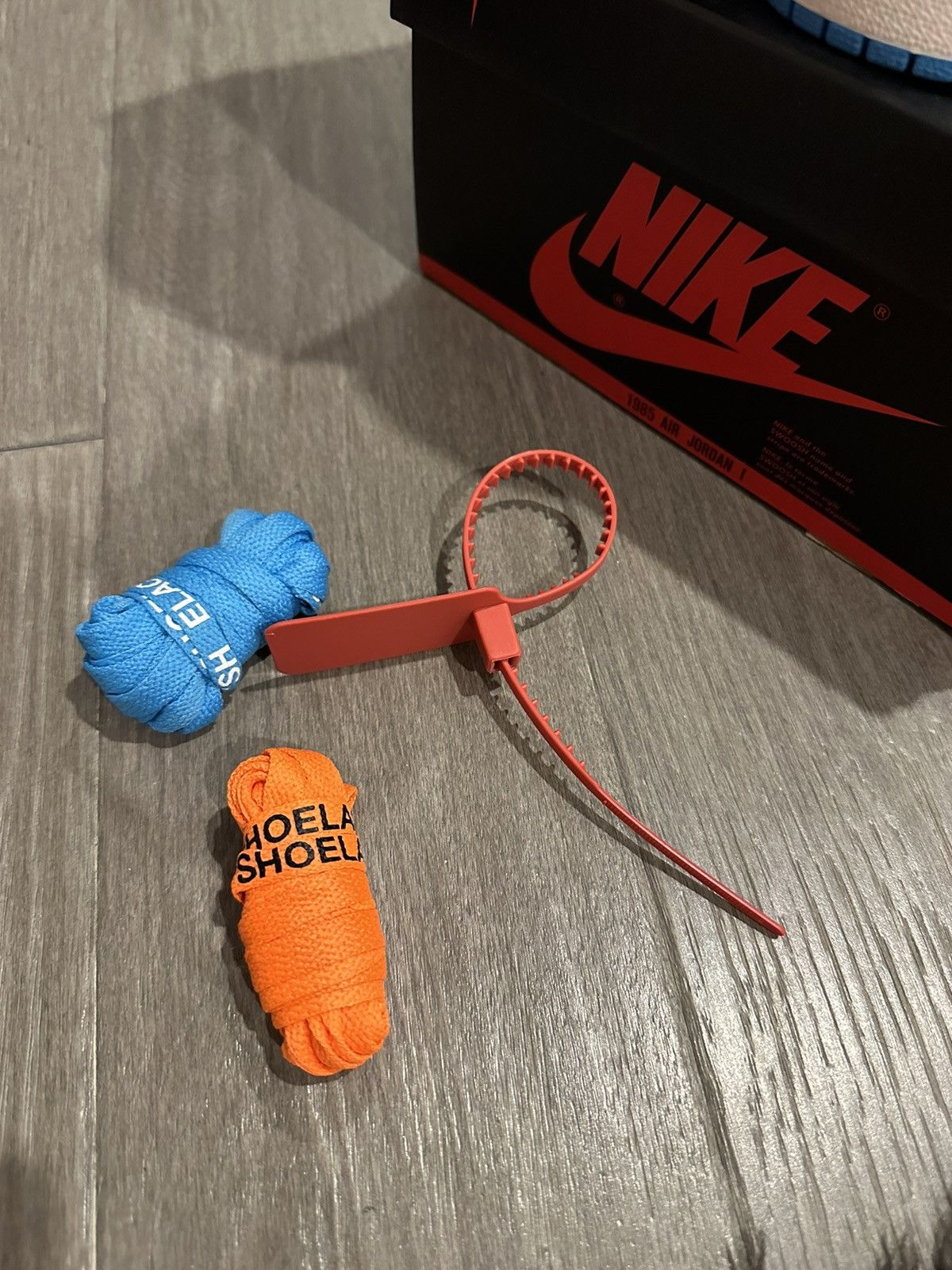 Nike × Off-White Nike X Off White Air Jordan 1 UNC Size US 9 / EU 42 - 9 Thumbnail