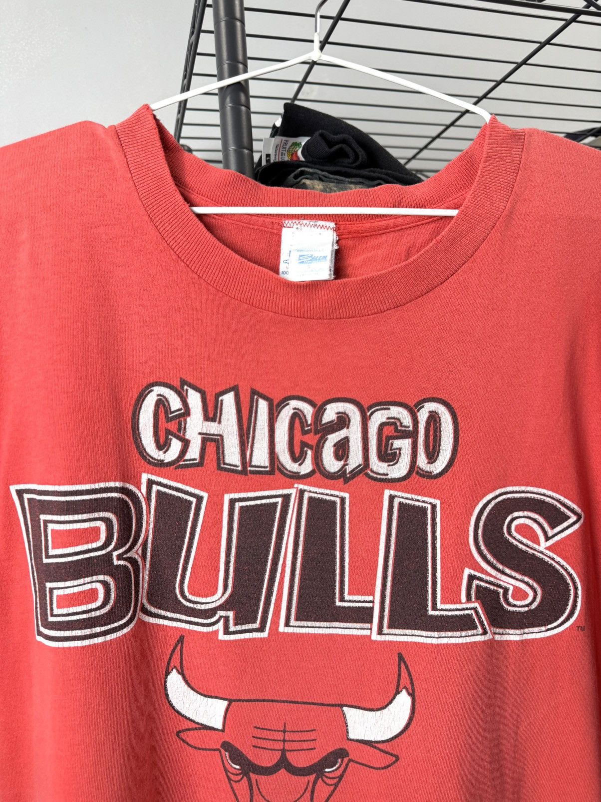 NBA 1990’s Vintage NBA Chicago Bulls Basketball T Shirt Size US S / EU 44-46 / 1 - 2 Thumbnail