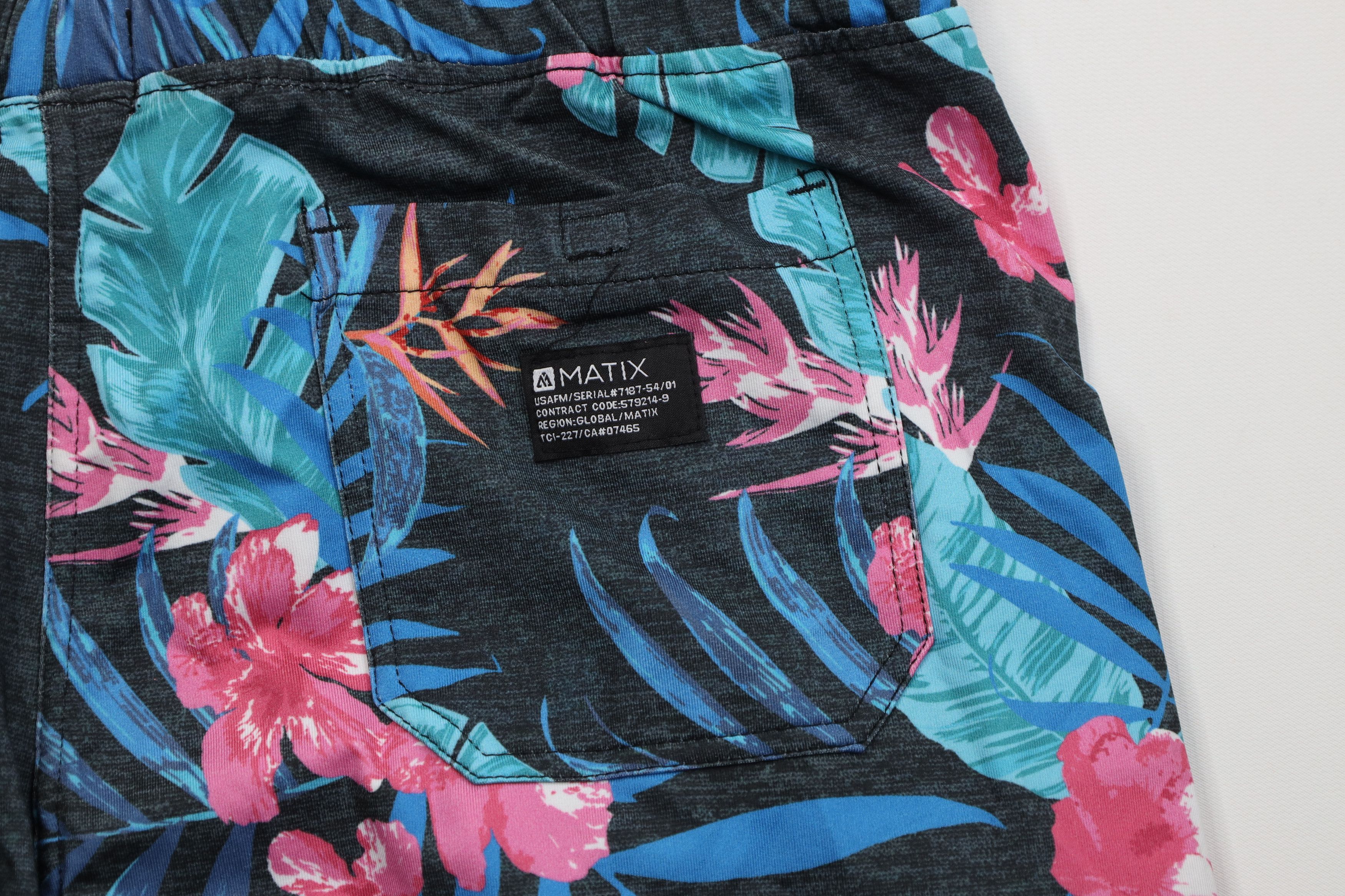 Matix Deadstock Y2K Matix Surfing Hawaiian Beach Shorts Surf Size US 32 / EU 48 - 9 Thumbnail