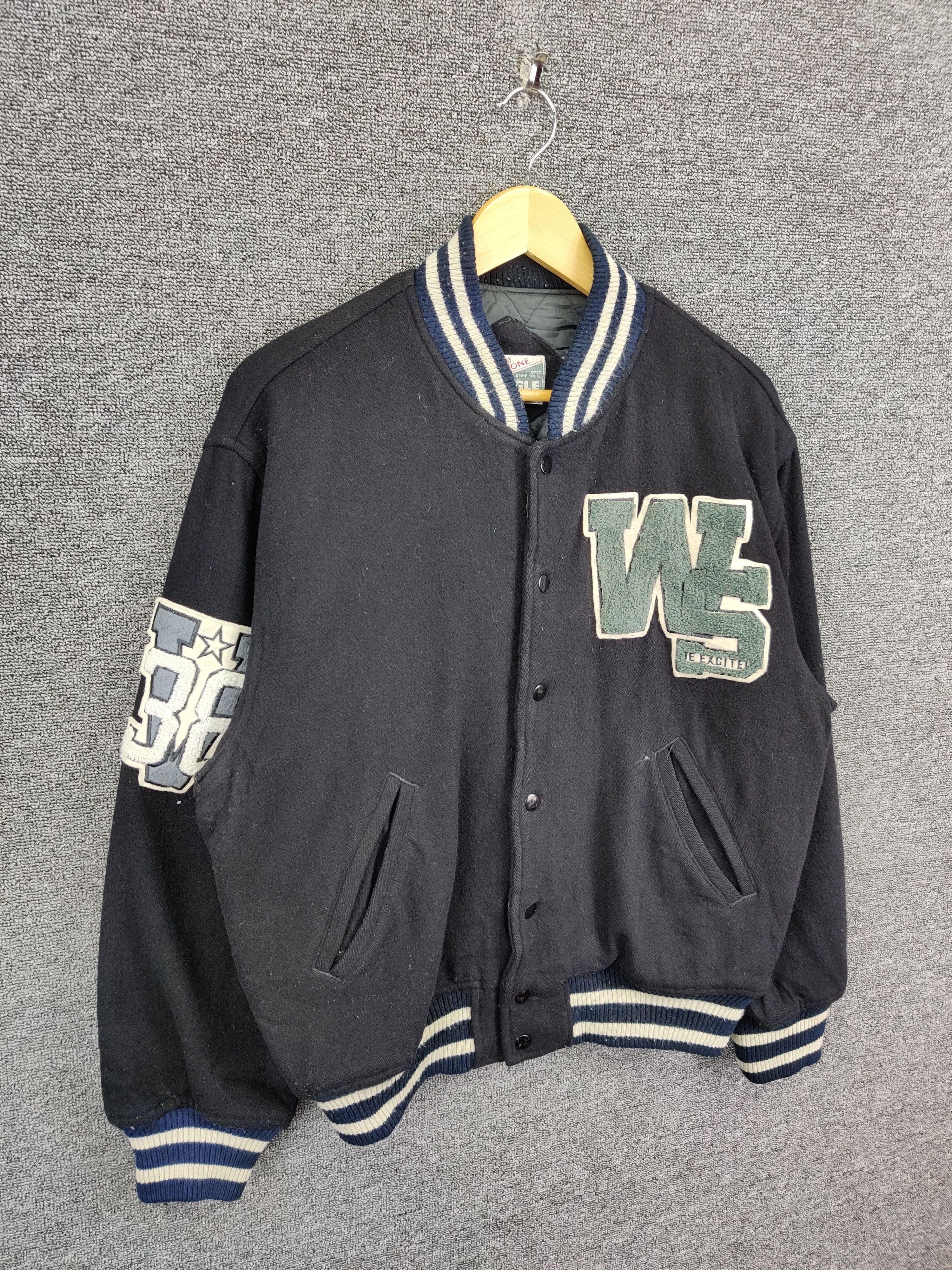 Japanese Brand Vintage Jungle Storm Embroidery Wool Varsity Jacket Size US L / EU 52-54 / 3 - 7 Thumbnail