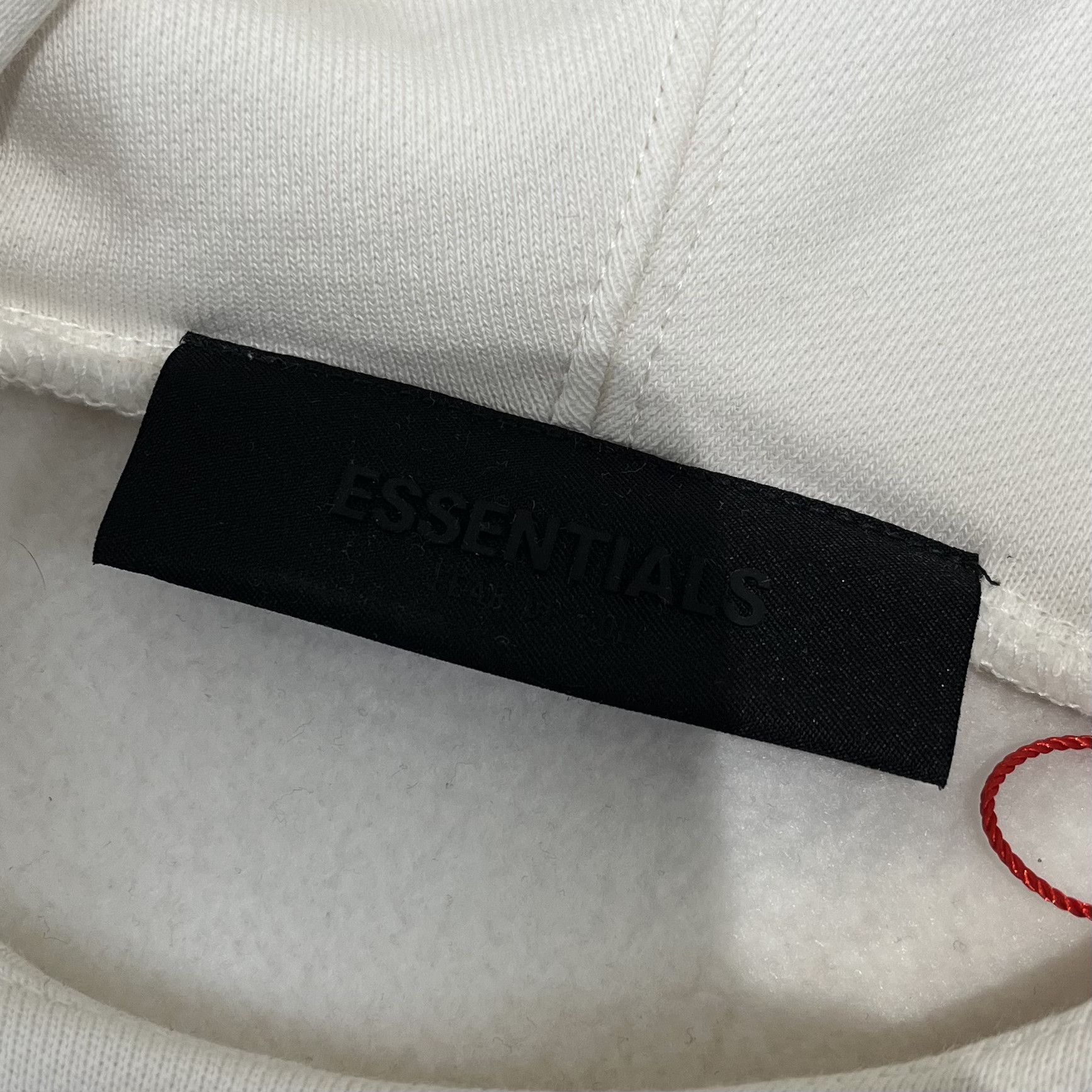Essentials Fear of God Essentials Classic Fit Hoodie Cloud White Size US M / EU 48-50 / 2 - 4 Thumbnail