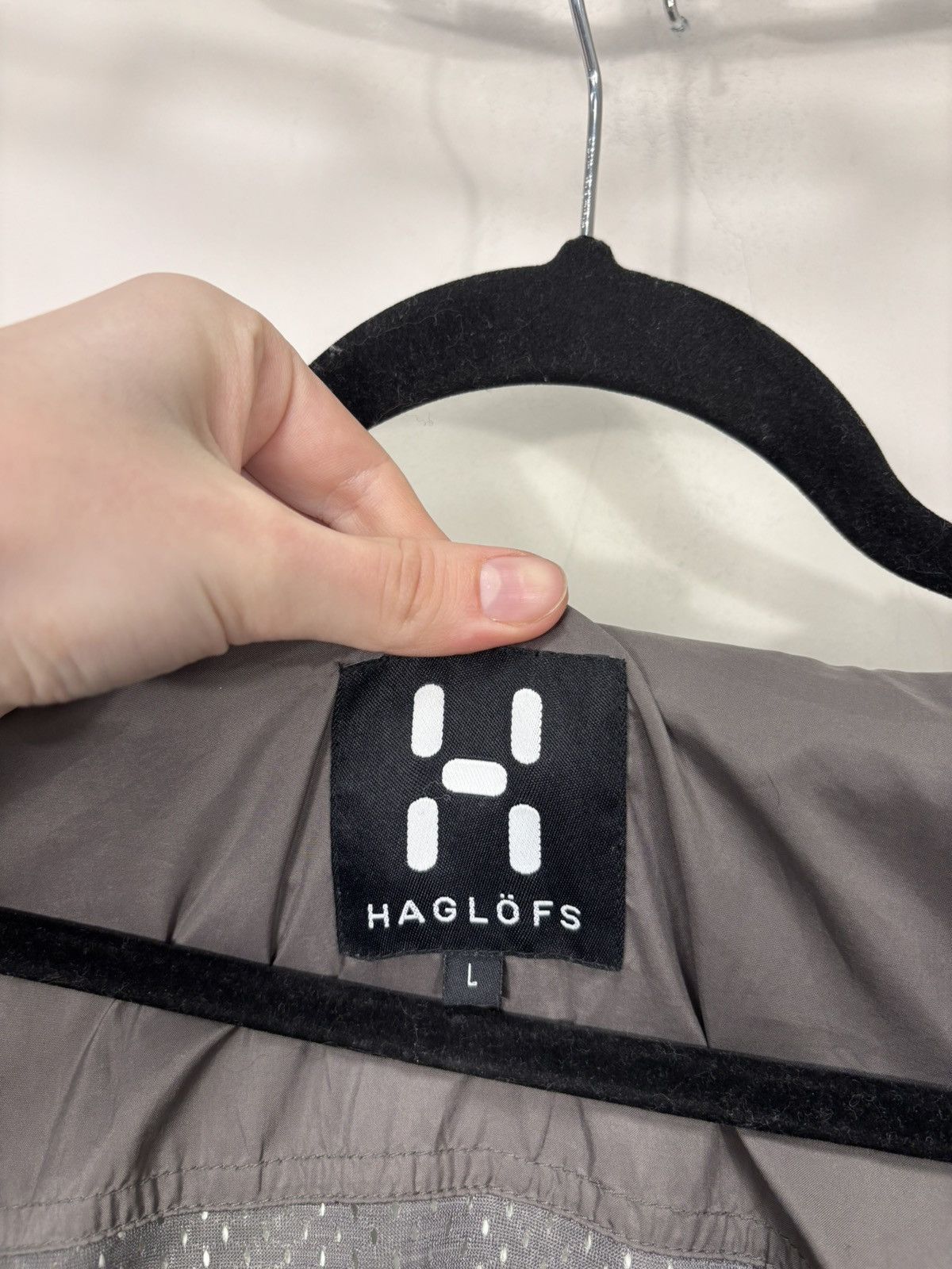 Haglofs Haglofs Men’s Gore-Tex Performance Shell Outdoor Jacket Size US L / EU 52-54 / 3 - 19 Thumbnail