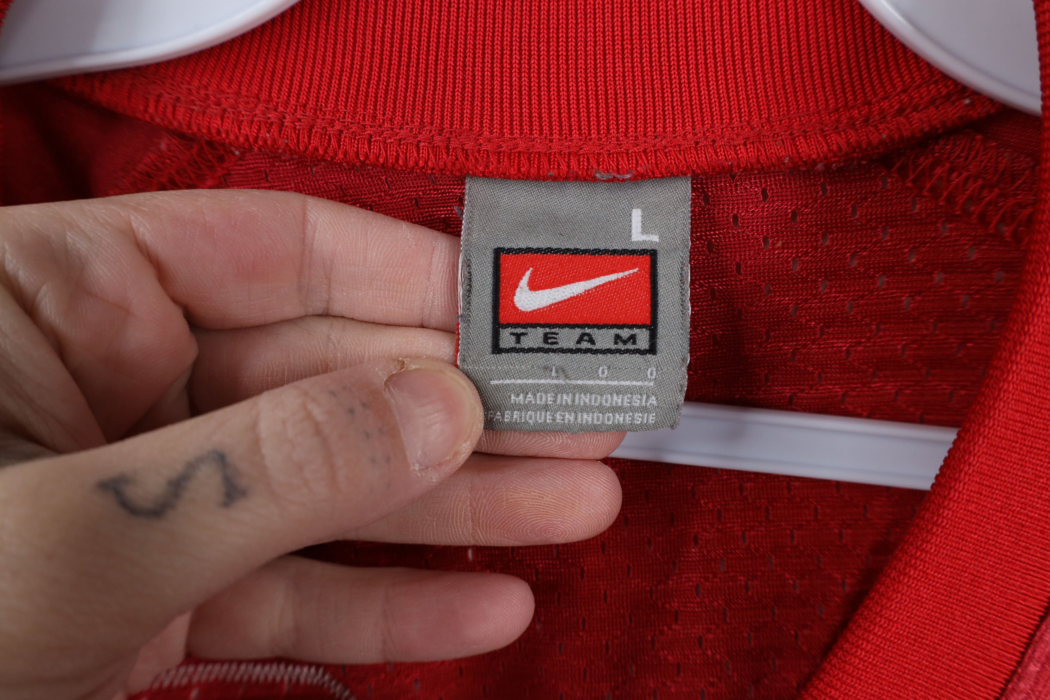Nike × Vintage Vintage Nike Ohio State University Football Jersey Red #28 Size US L / EU 52-54 / 3 - 11 Thumbnail