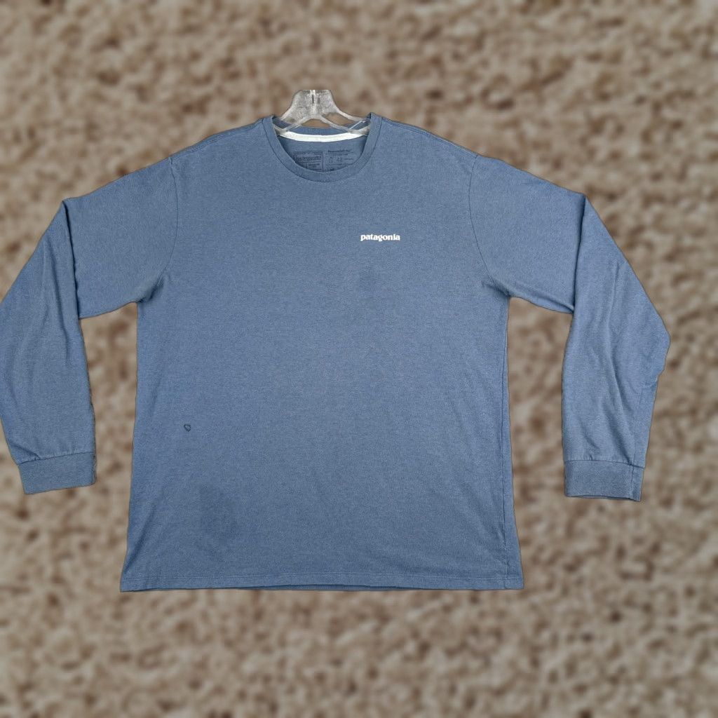 Patagonia Patagonia Shirt Men Medium Blue Long Sleeve Crew Neck Polyester Blend READ Size US M / EU 48-50 / 2 - 1 Thumbnail