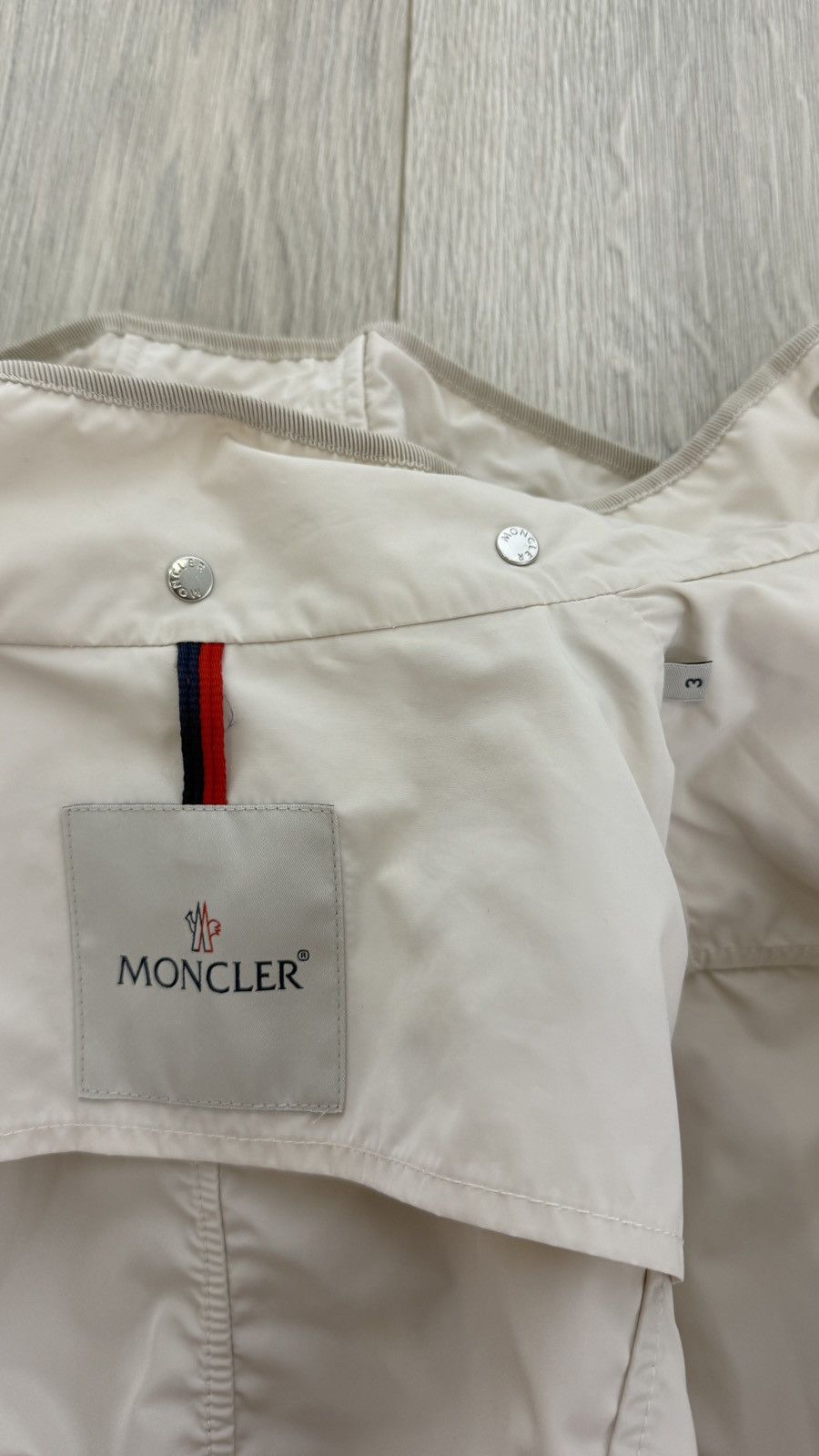 Moncler Moncler Argelia Giubbotto Jacket Size S / US 4 / IT 40 - 11 Thumbnail