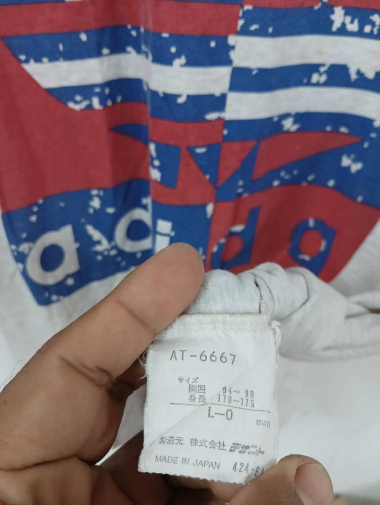 Adidas × Vintage 🔥Best Offer🔥Vintage 90s Tshirt Adidas Bog Logo Size US L / EU 52-54 / 3 - 4 Thumbnail