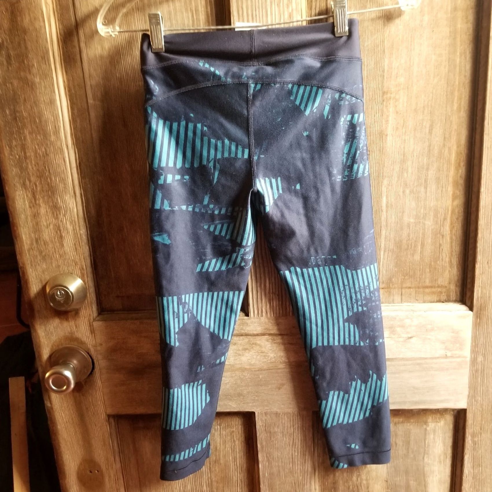 Under Armour Under Armour Compression Heat Gear Womens Black Teal Size XS Athletic Leggings Size 26" / US 2 / IT 38 - 8 Thumbnail