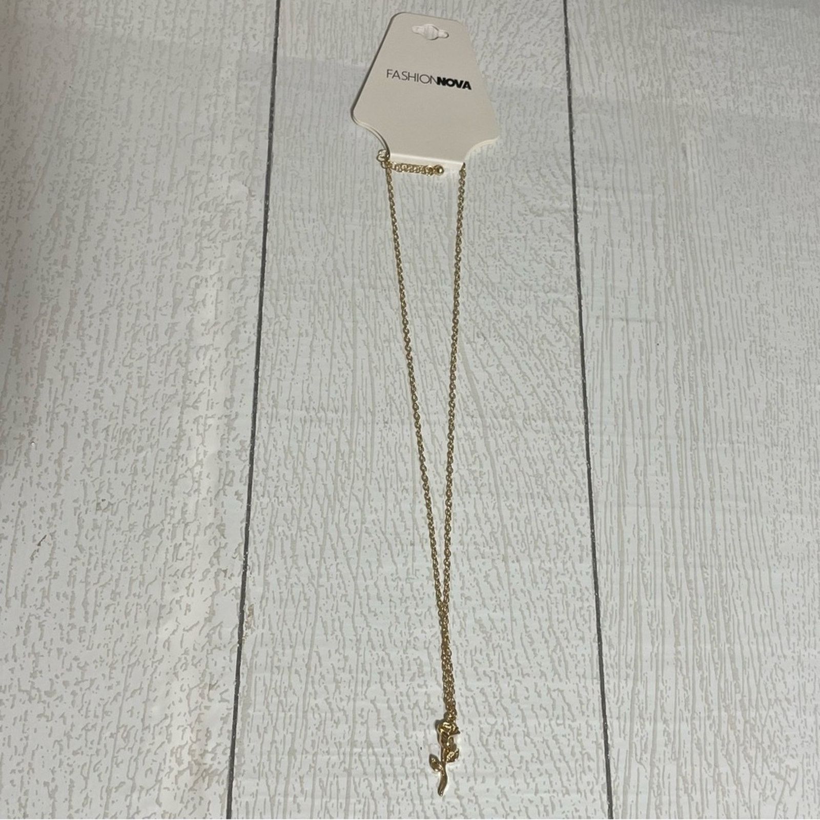Other FASHION NOVA Rose To The Occasion Gold Necklace NWT Size ONE SIZE - 4 Thumbnail
