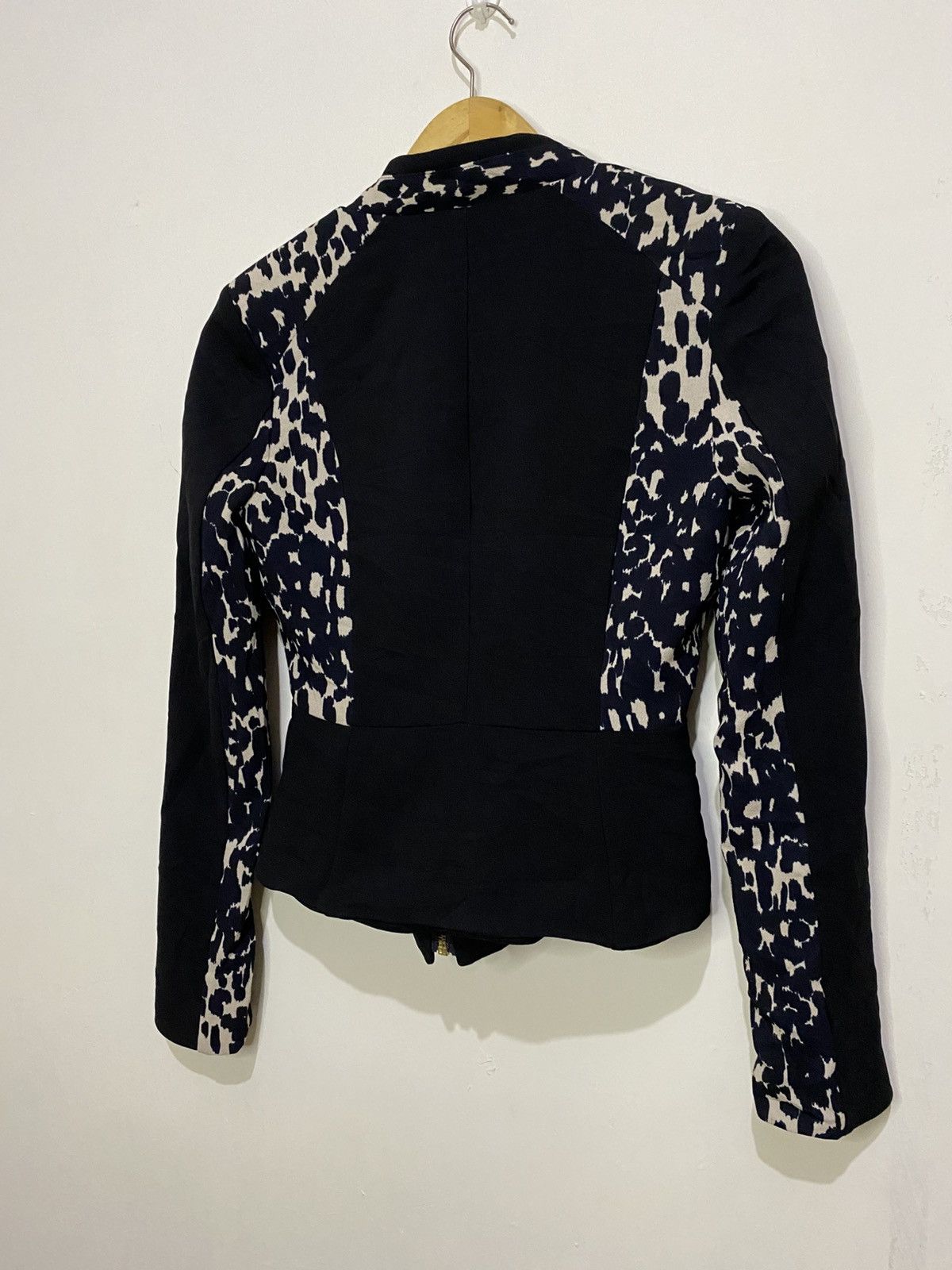 If Six Was Nine × Japanese Brand × Le Grande Bleu (L.G.B.) Vintage Japanese Brand Cheetah Pattern Jacket Unbrand Size S / US 4 / IT 40 - 8 Thumbnail