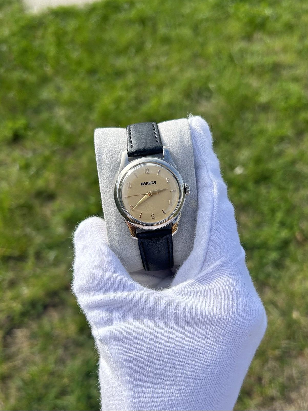 Vintage Vintage Watch Raketa USSR Soviet Mechanical 1950s Size ONE SIZE - 2 Thumbnail