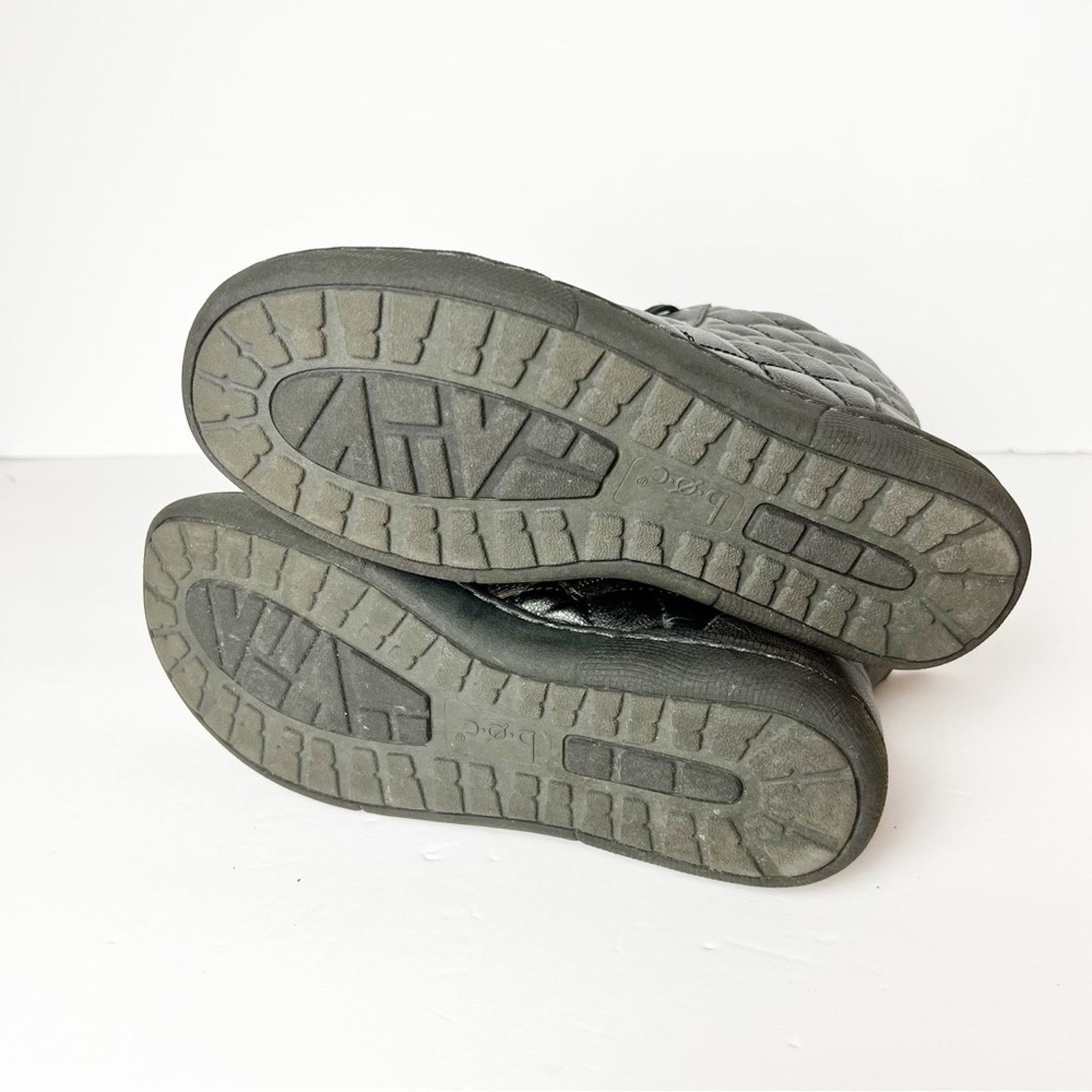 Boc Boc Leather Grey Leather Quilted Side Zip Booties Women 6M Size US 6 / IT 36 - 7 Thumbnail
